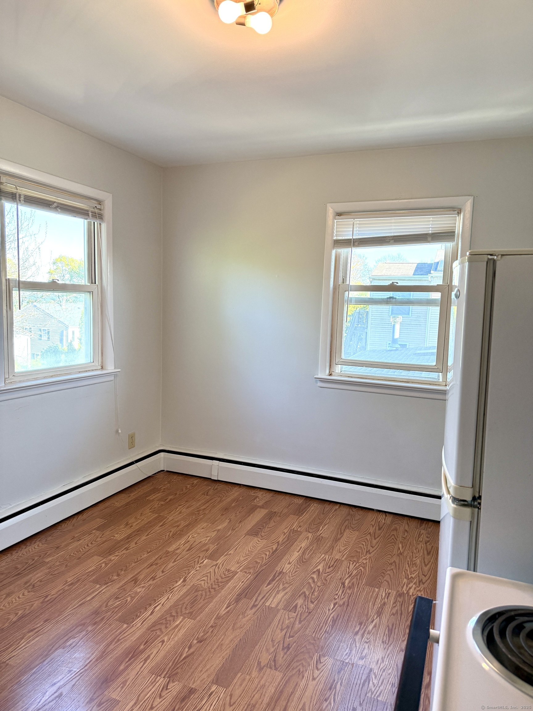 10 Fairview Avenue 2