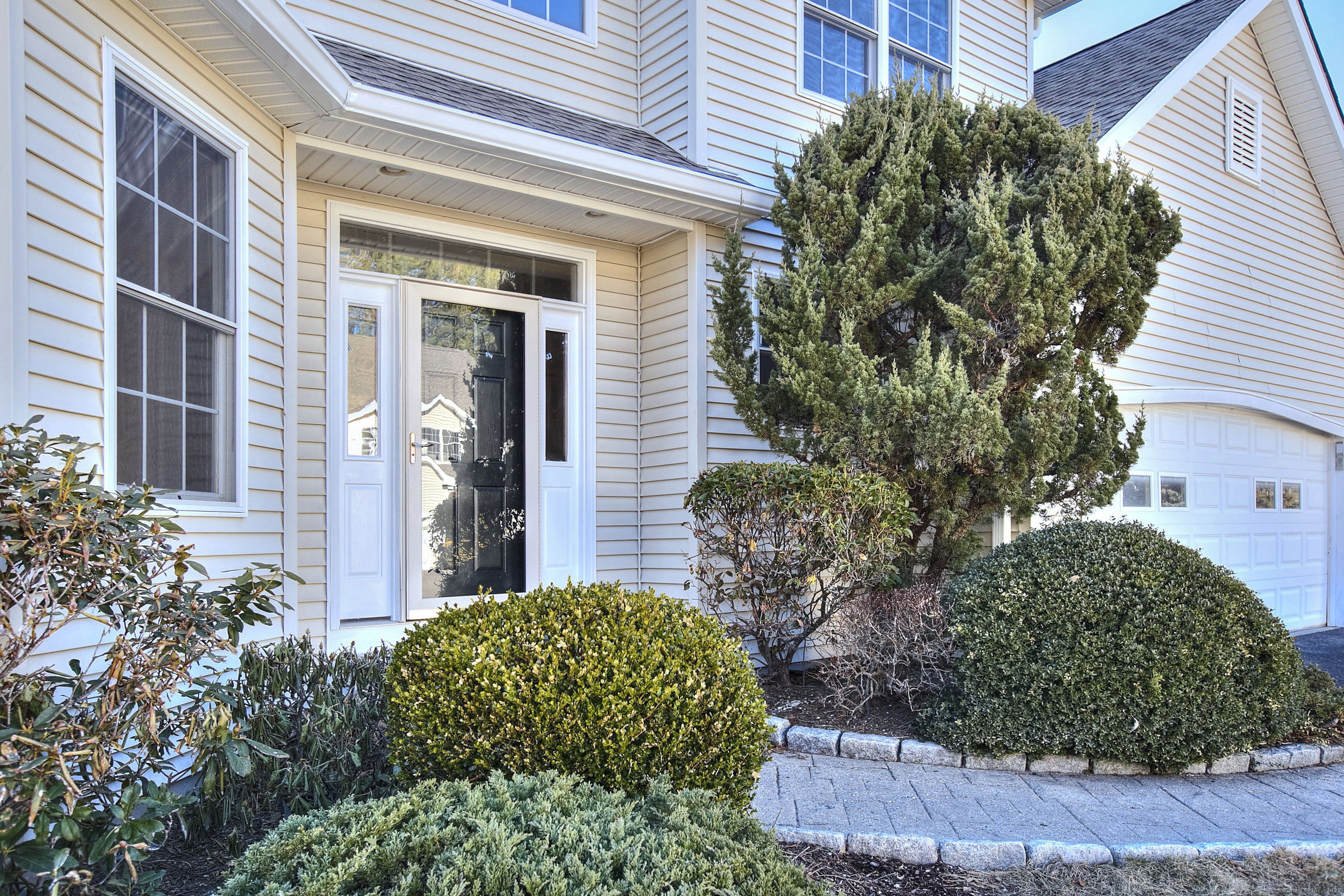 221 Fitch Pass 221