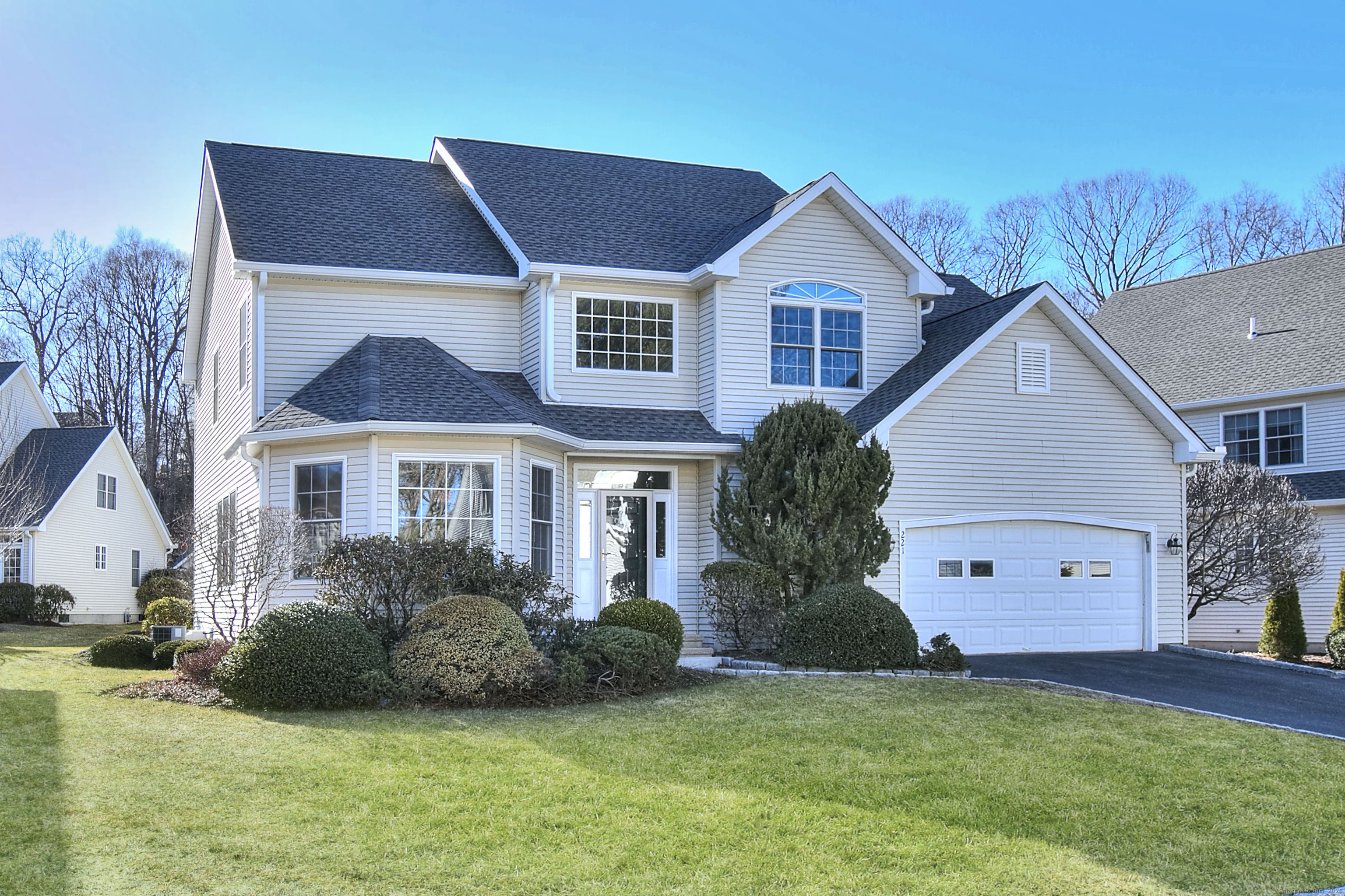 221 Fitch Pass 221