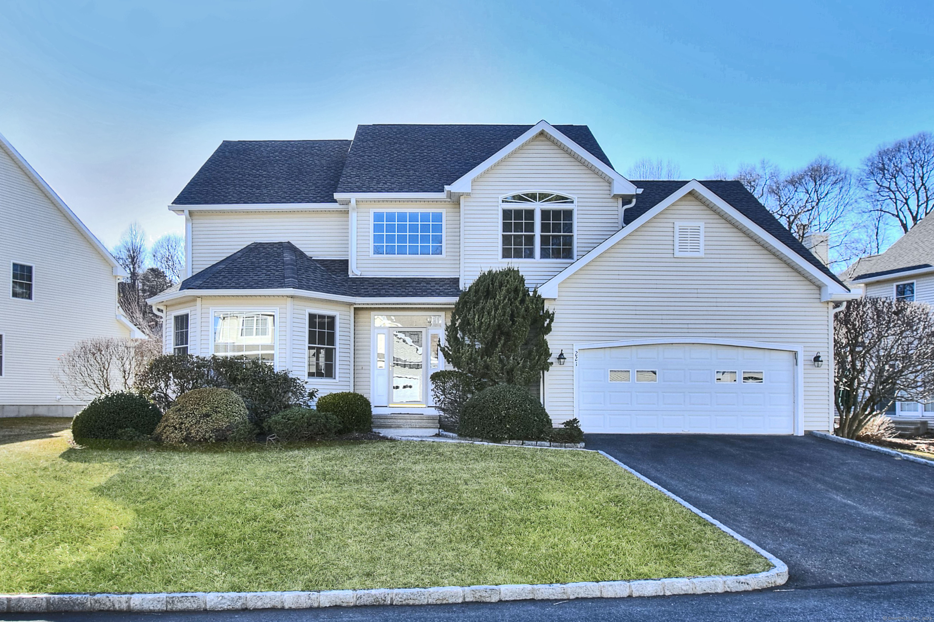 221 Fitch Pass 221