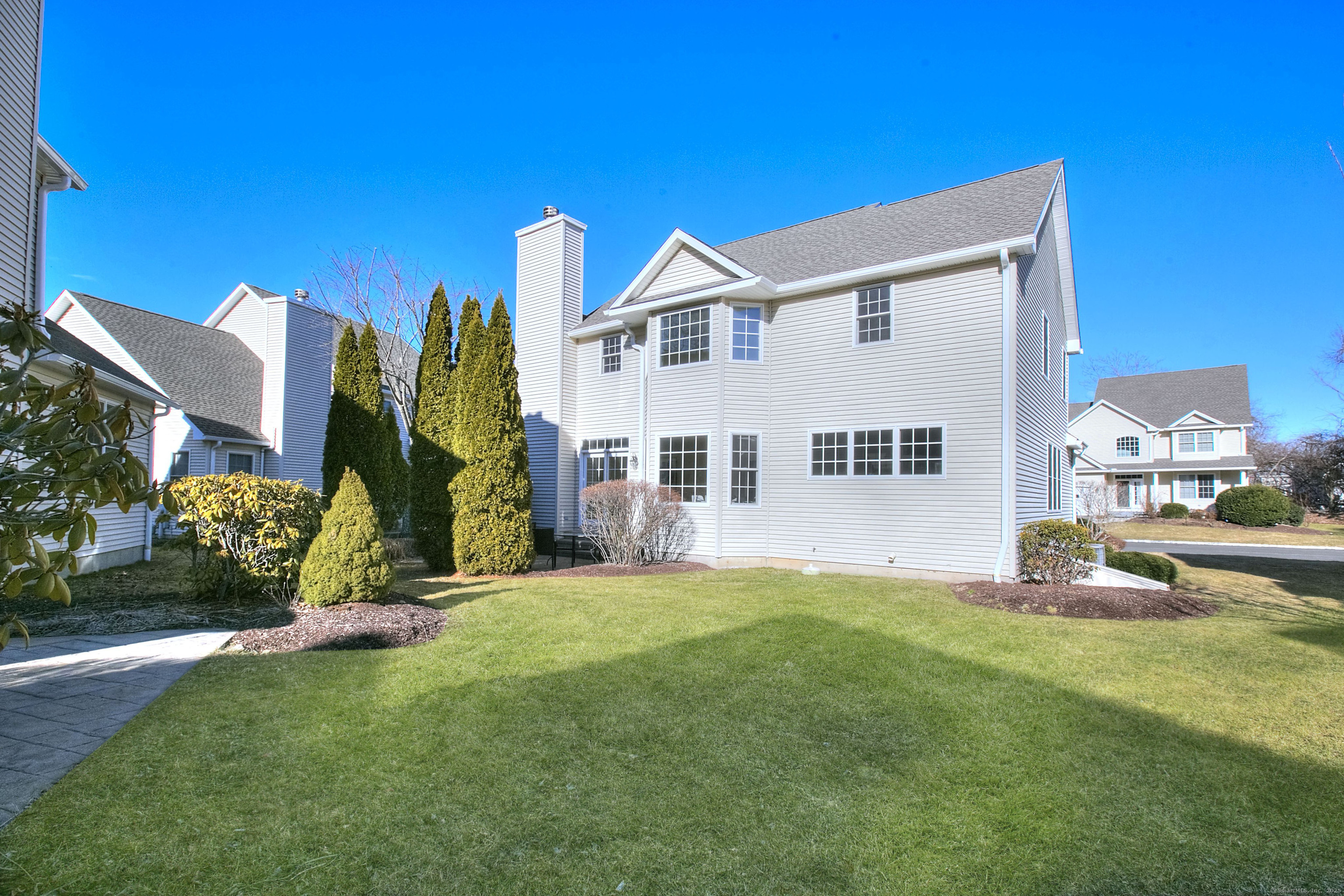 221 Fitch Pass 221