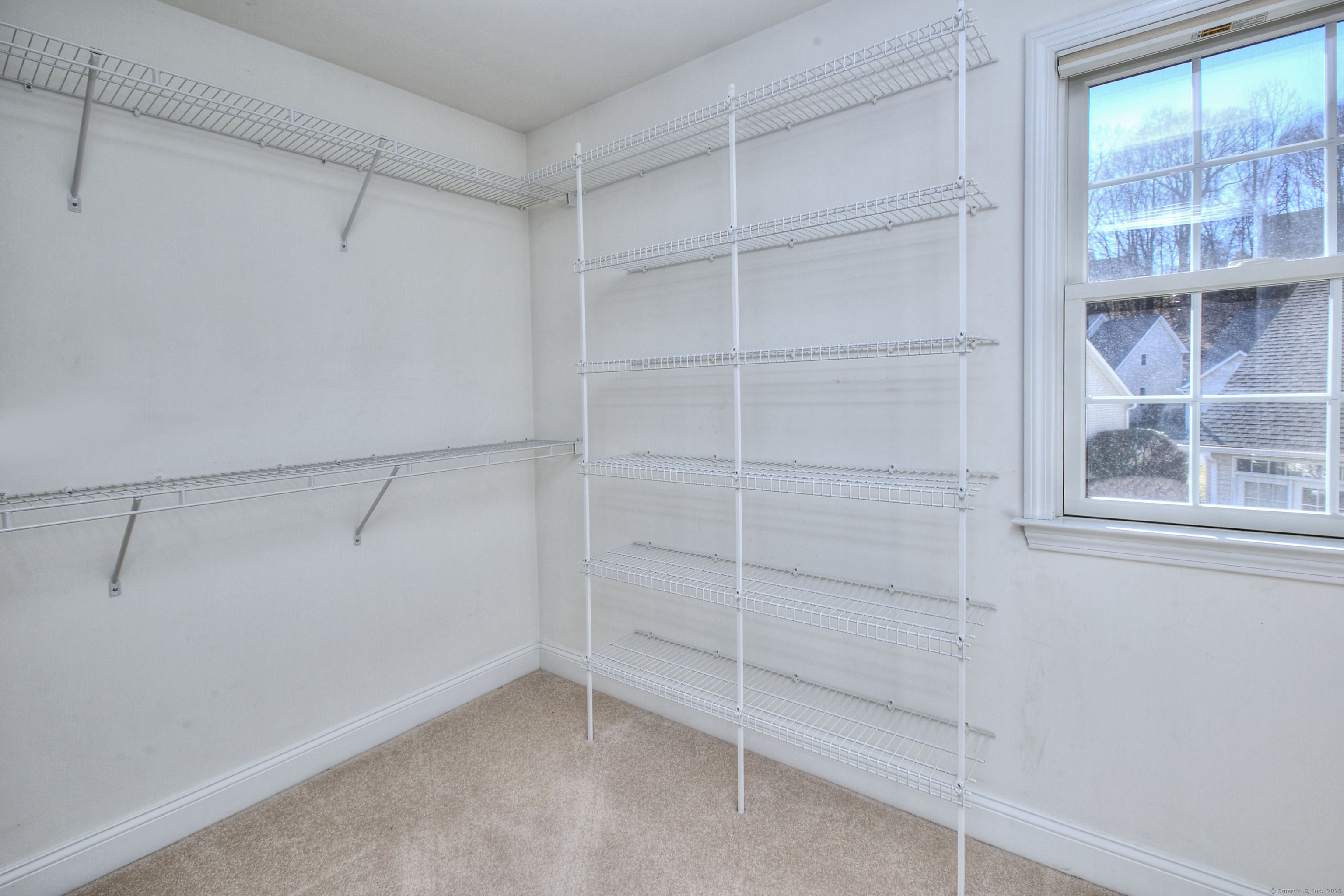 221 Fitch Pass 221