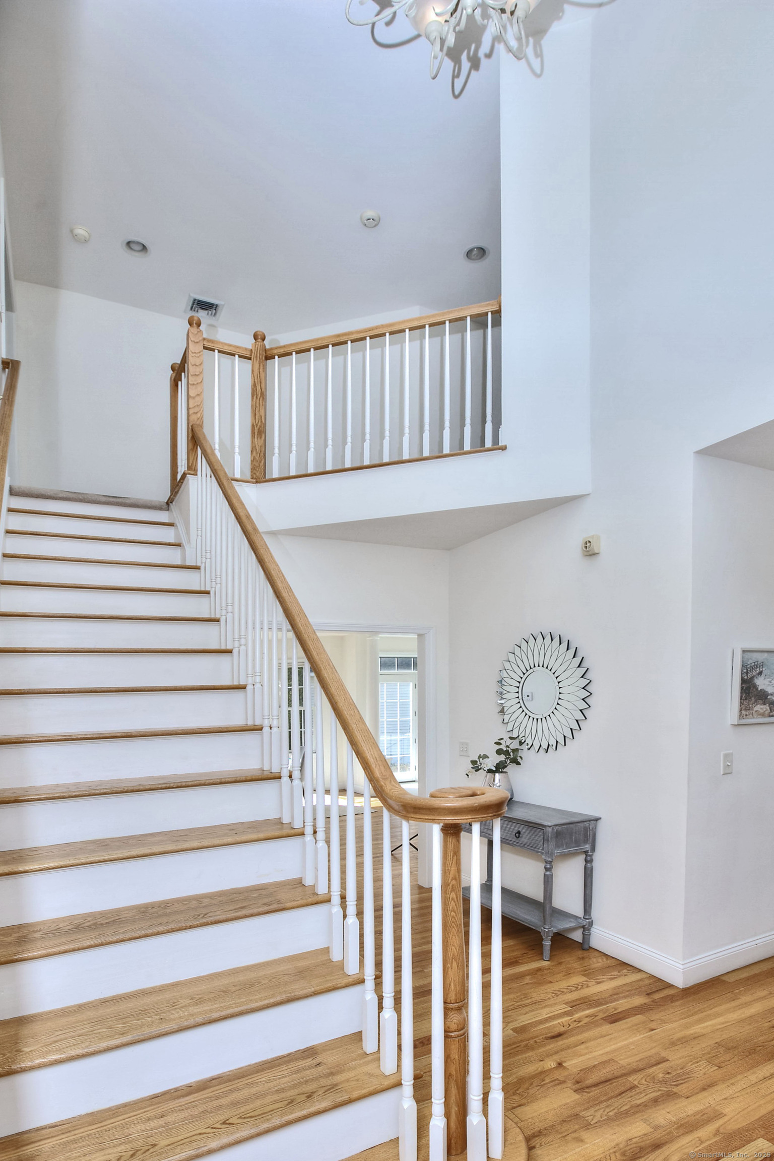 221 Fitch Pass 221