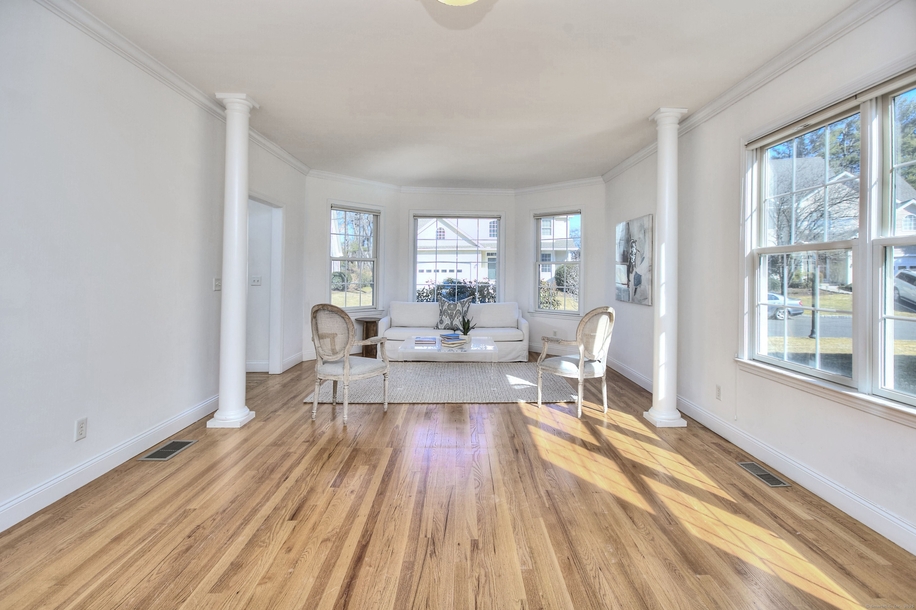 221 Fitch Pass 221