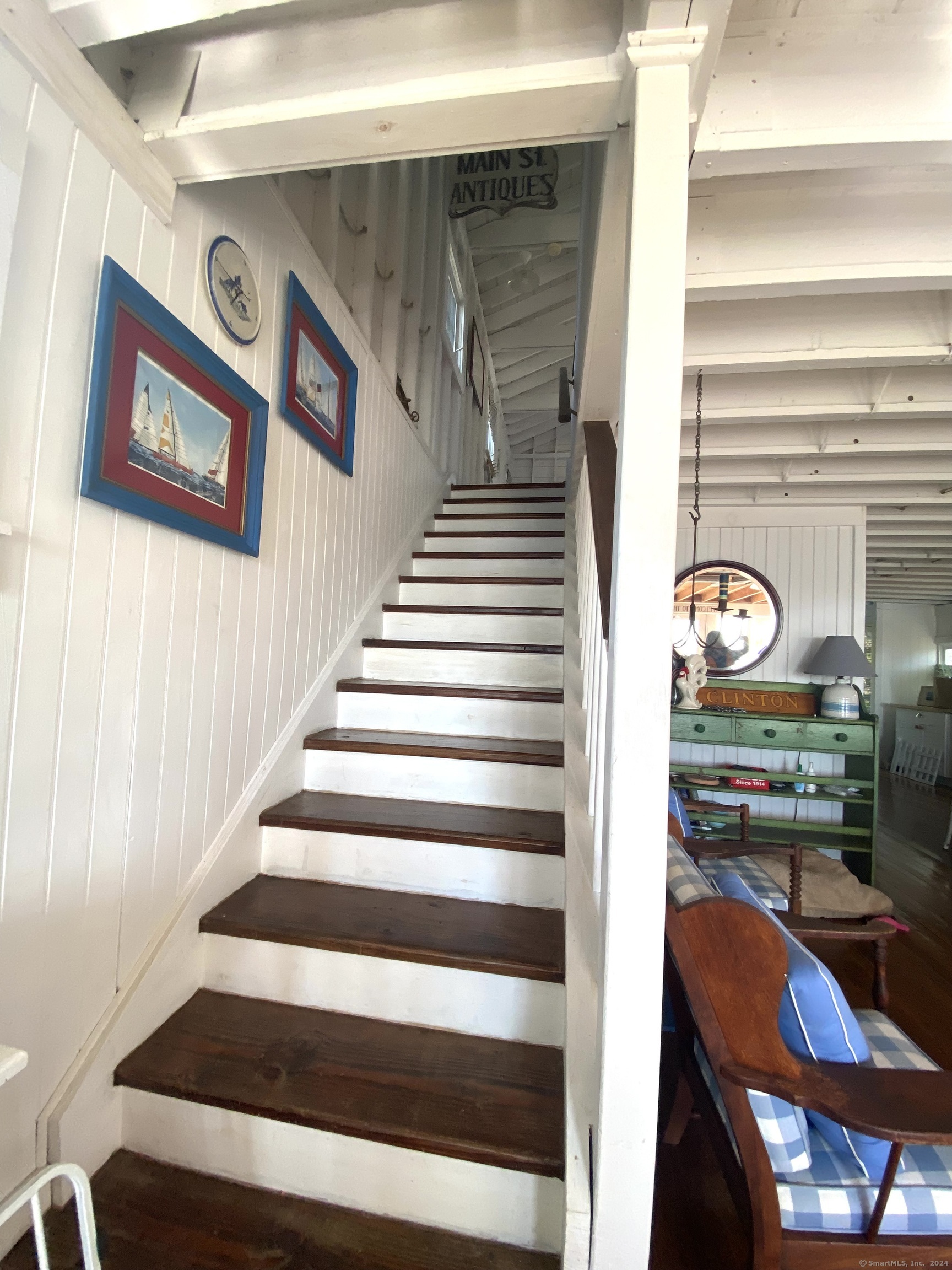 21 Central Avenue