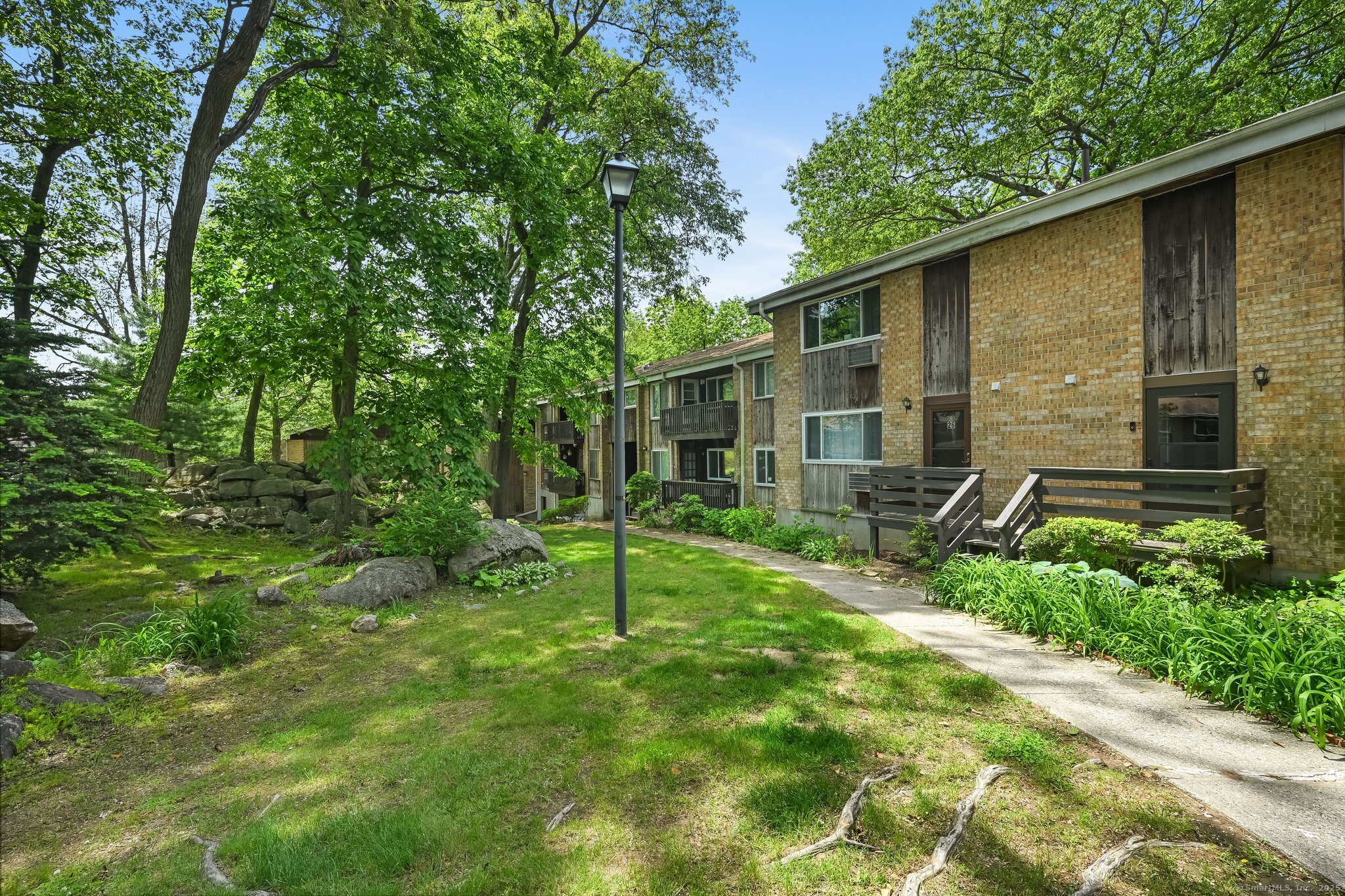 333 Vincellette Street 25