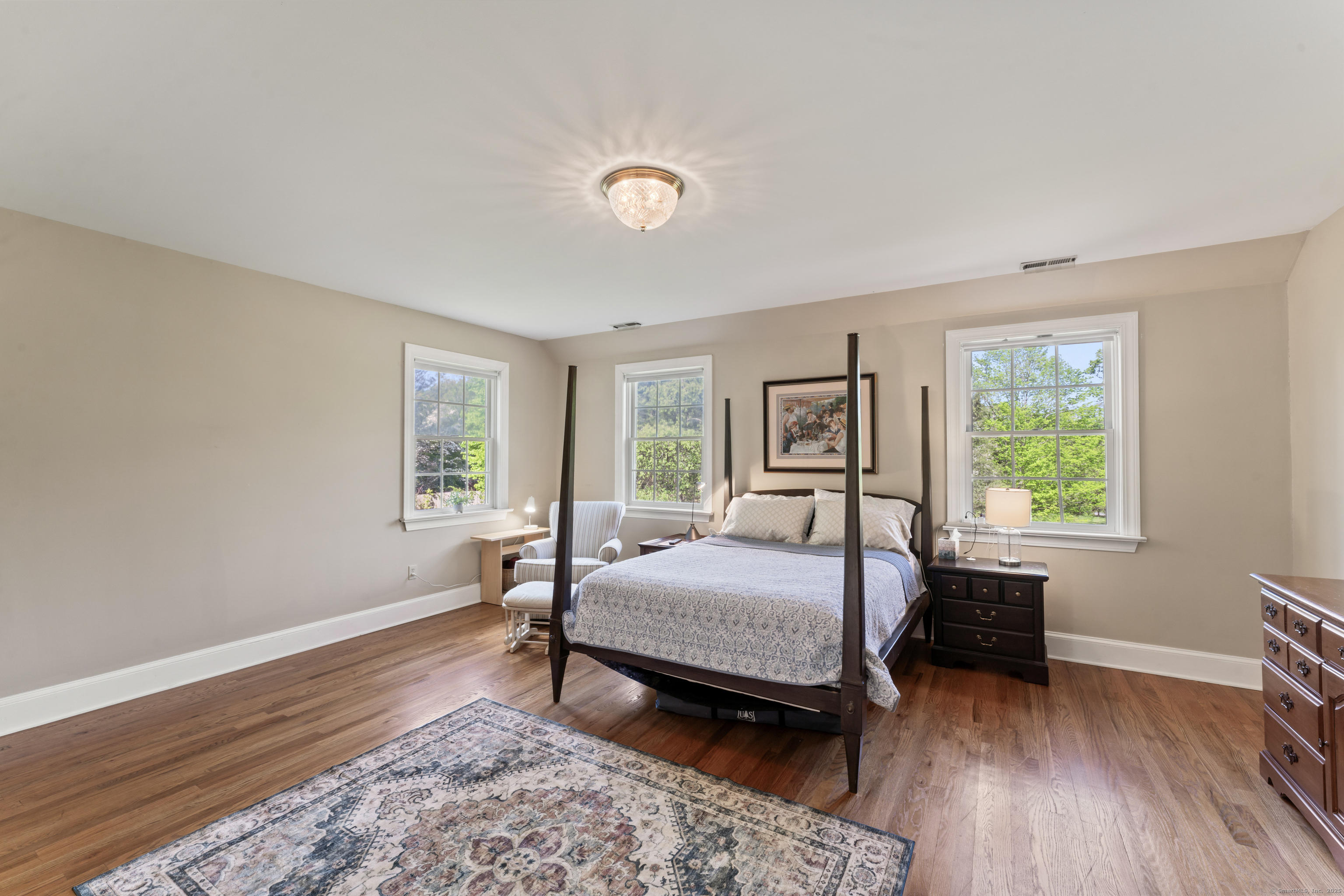 1 Dover Circle