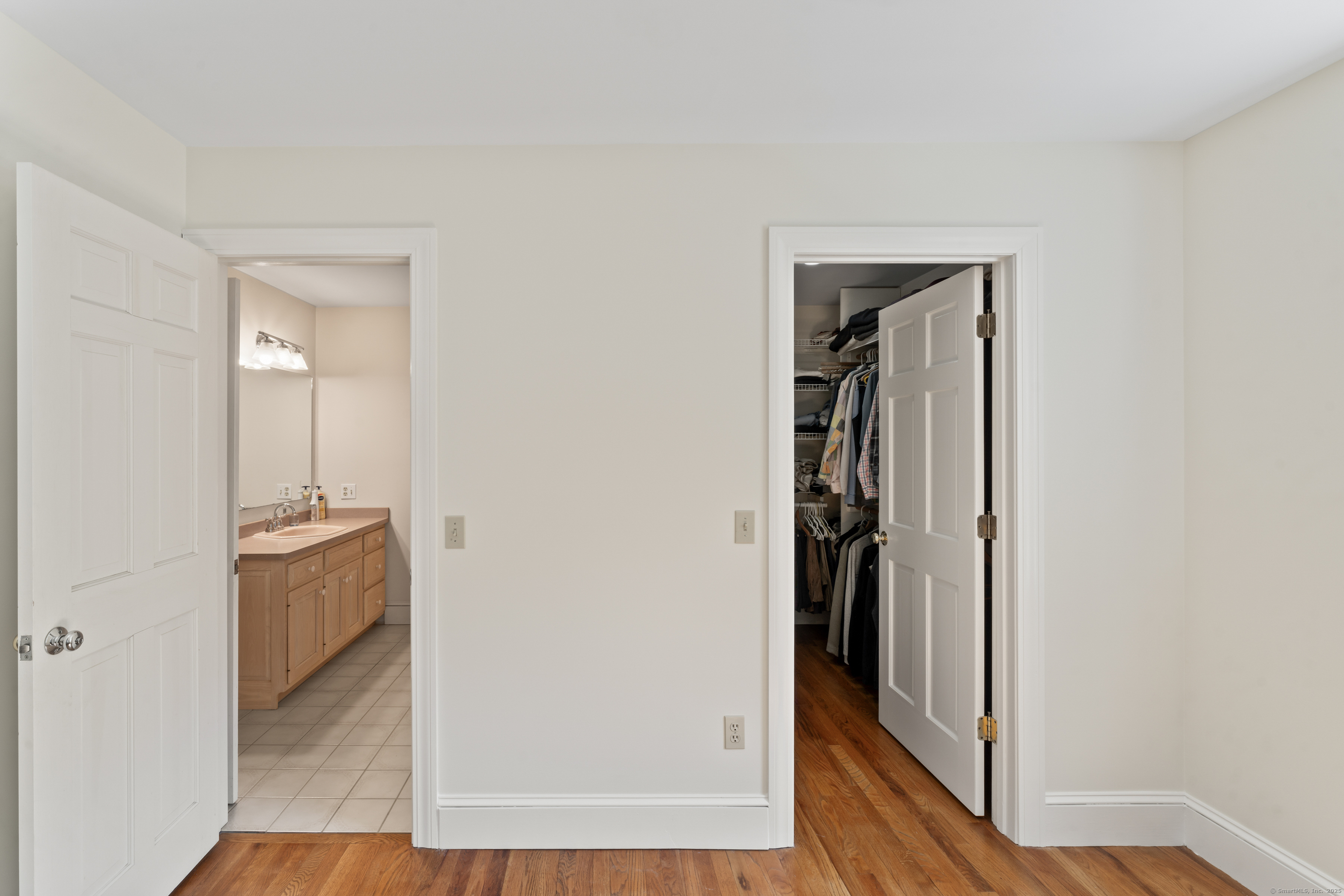 1 Dover Circle
