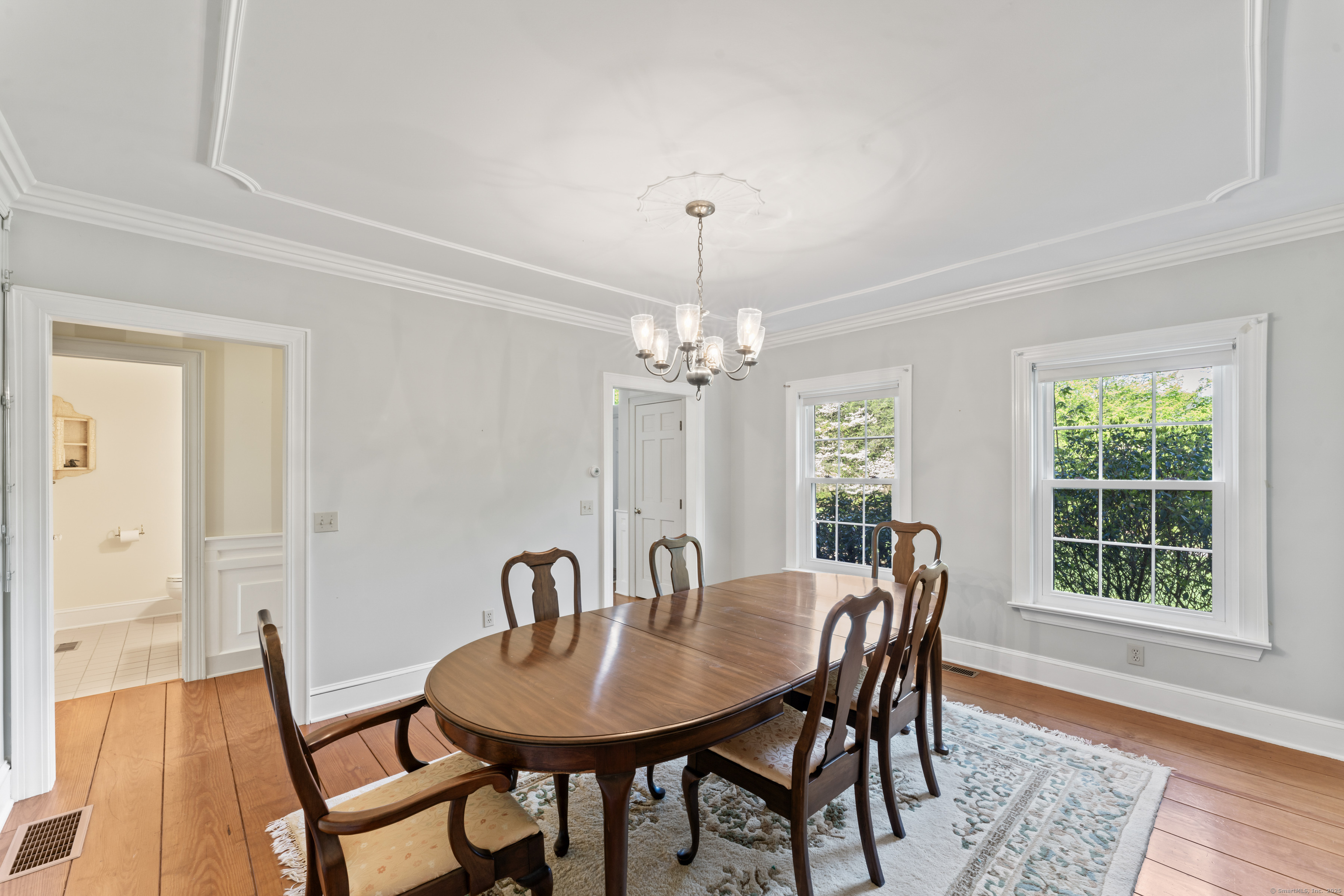 1 Dover Circle