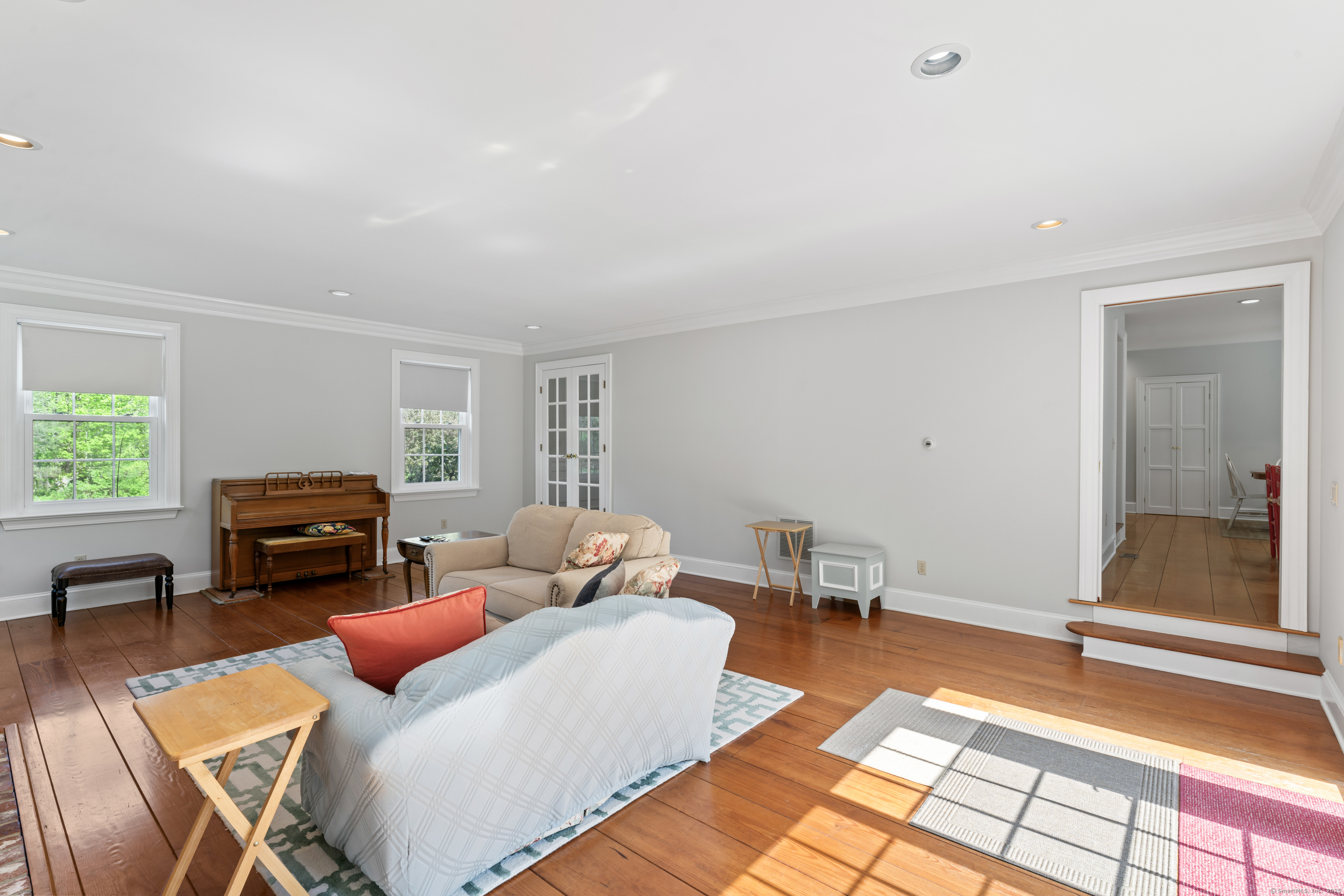 1 Dover Circle