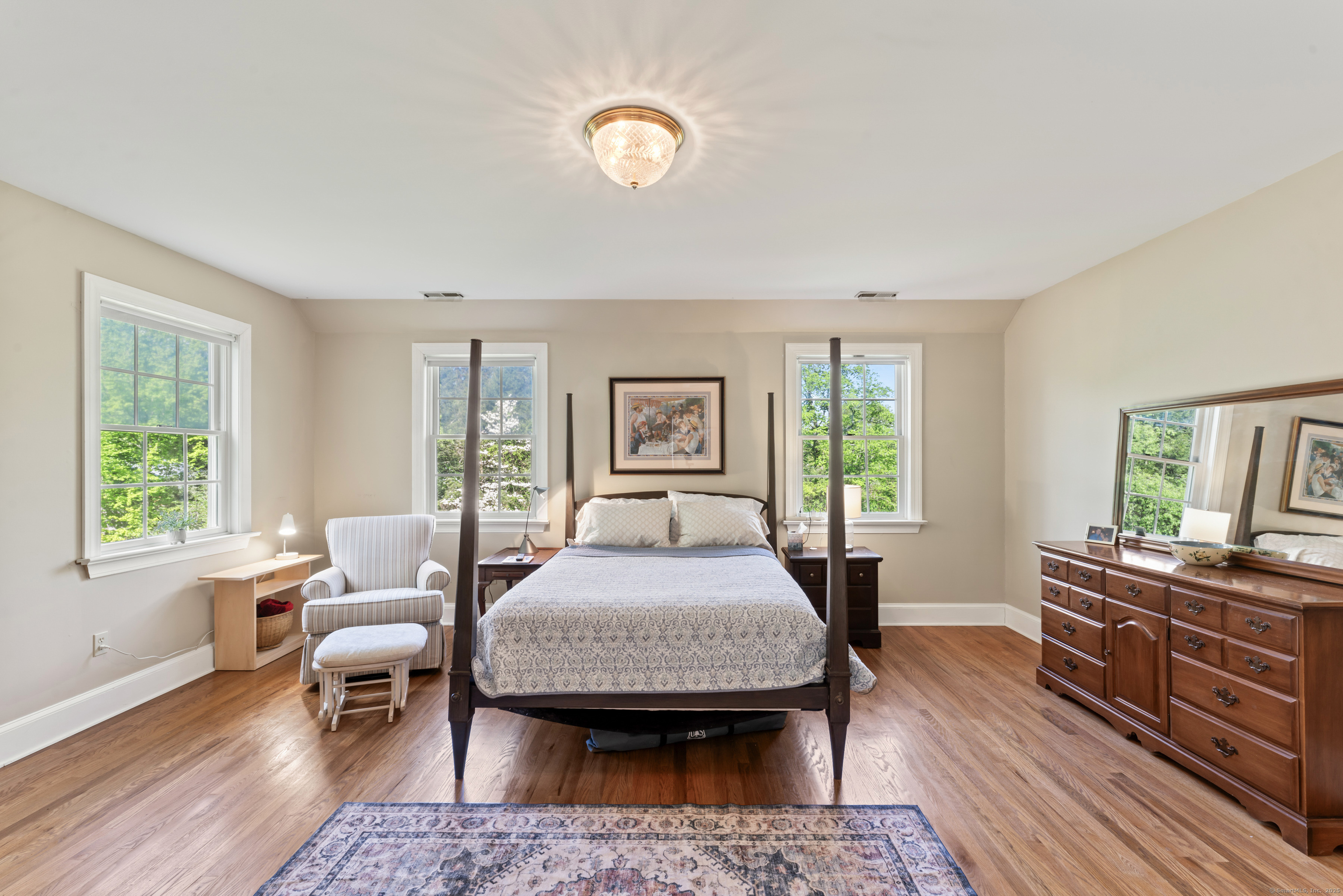 1 Dover Circle