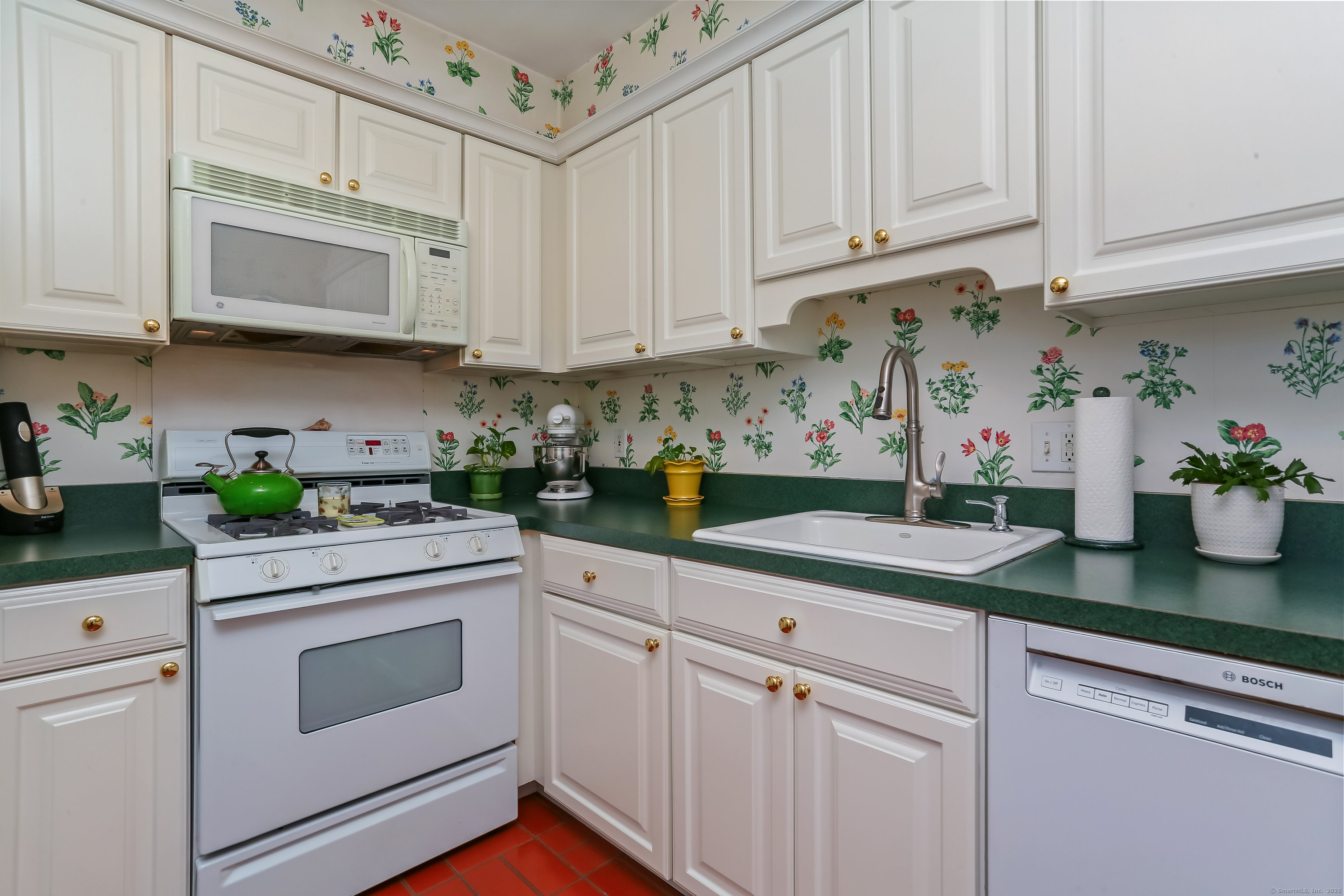245 Unquowa Road APT 38