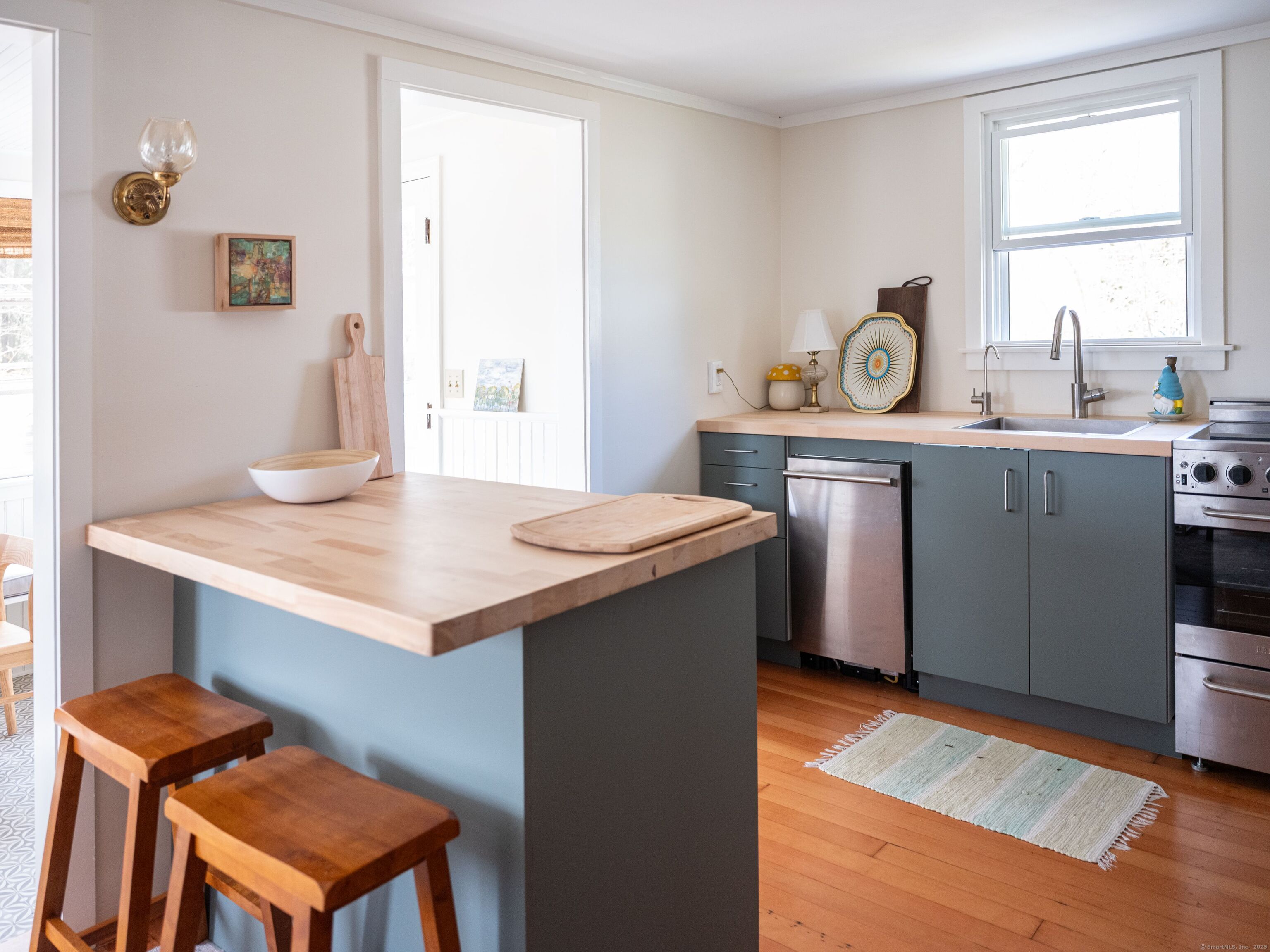 317 Lake Shore Drive