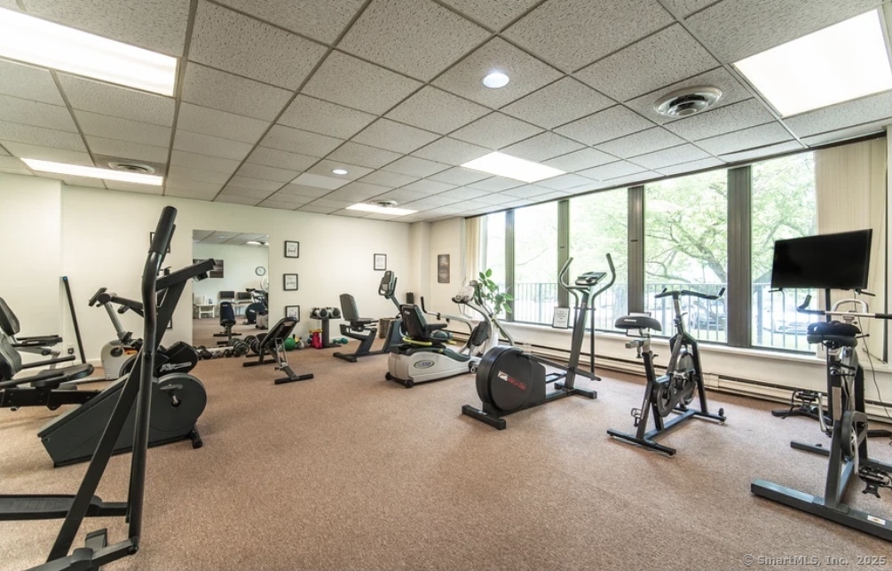 3200 Park Avenue 10A2