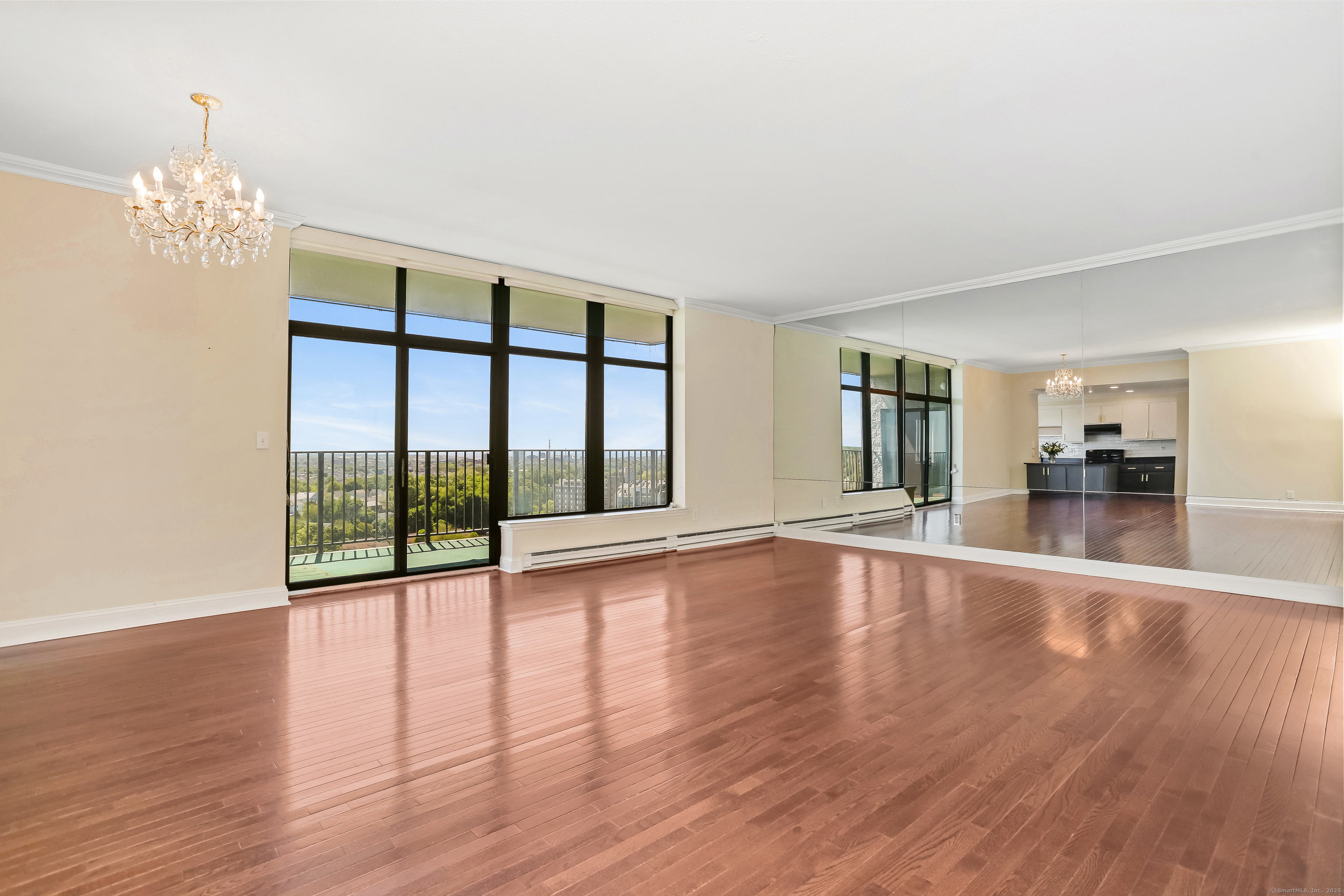3200 Park Avenue 10A2