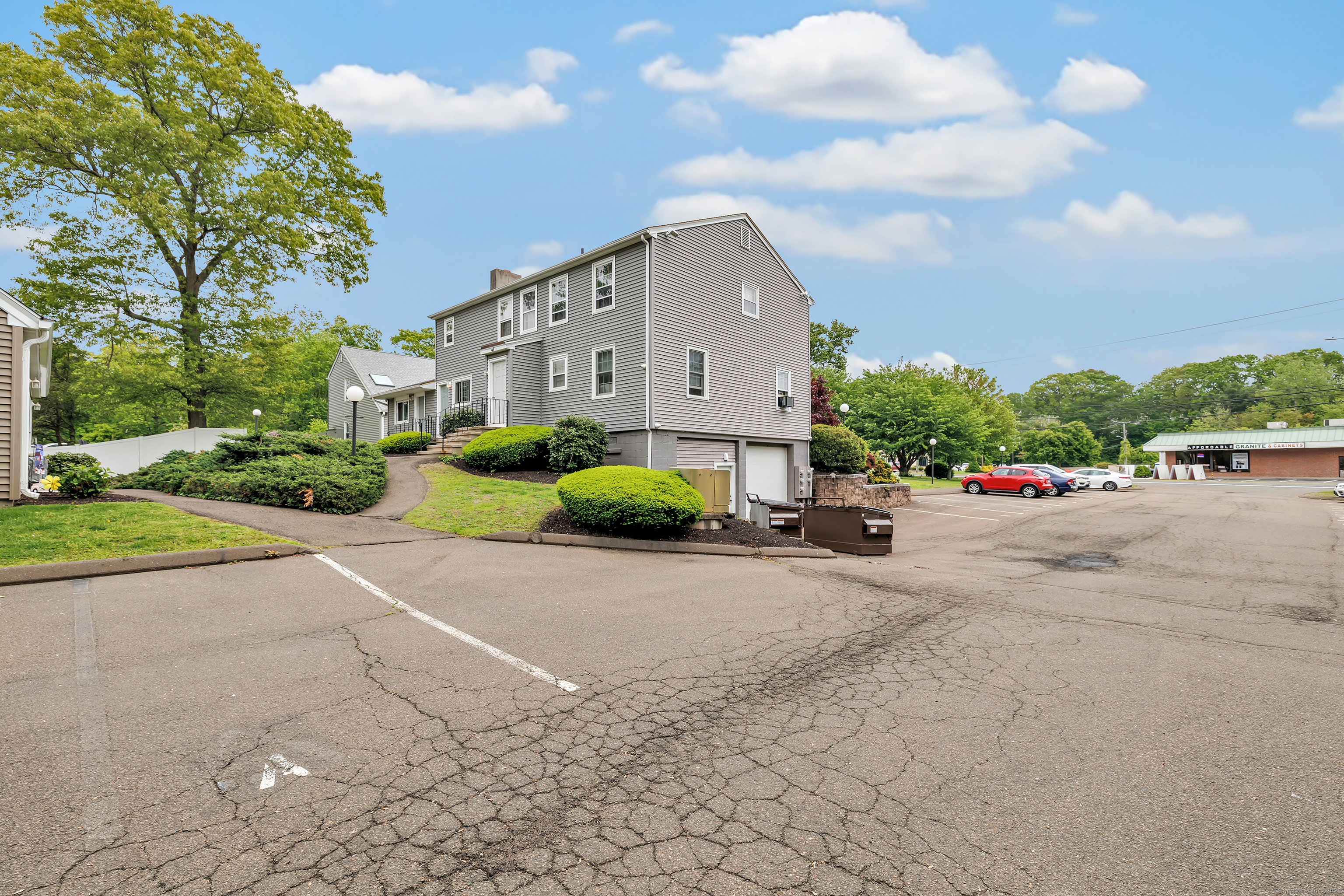 1 Grove Court 1