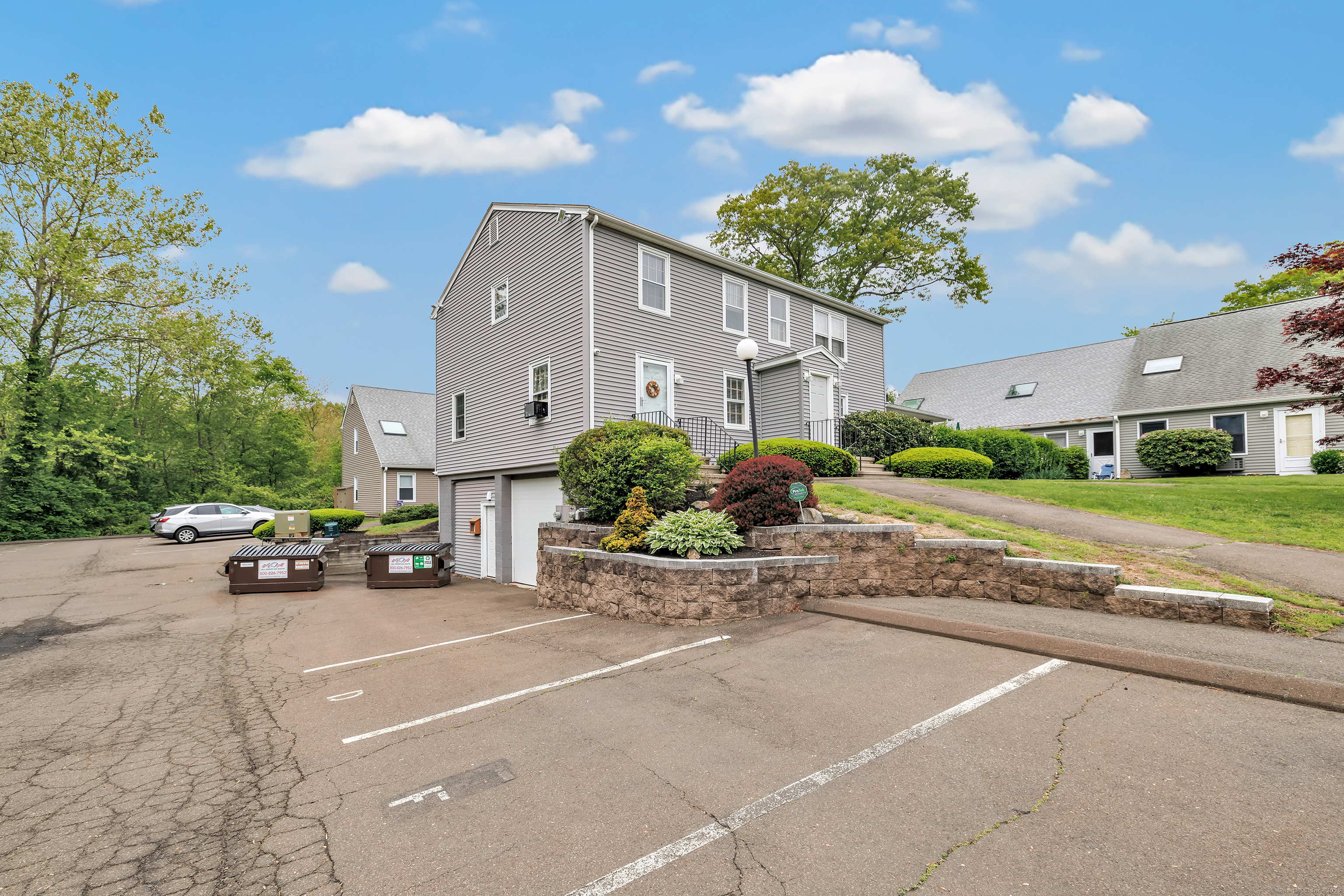 1 Grove Court 1