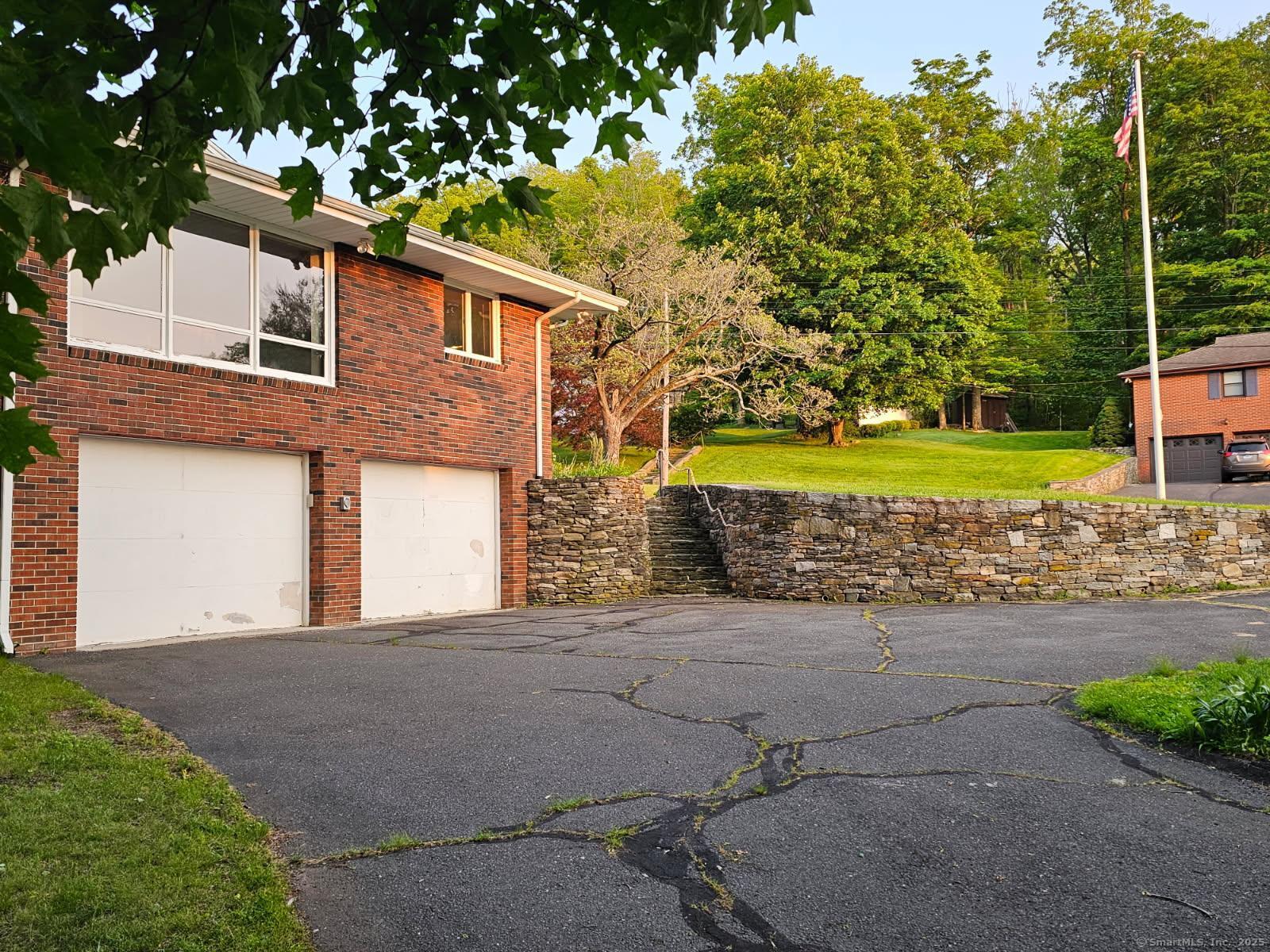 36 View Street