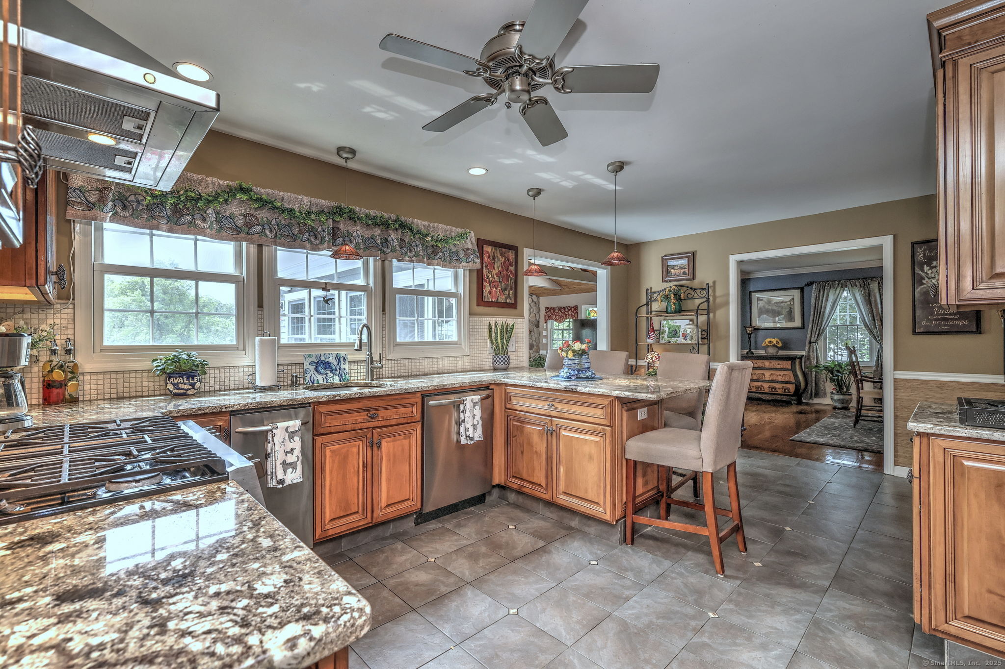 19 Old Colony Road 19