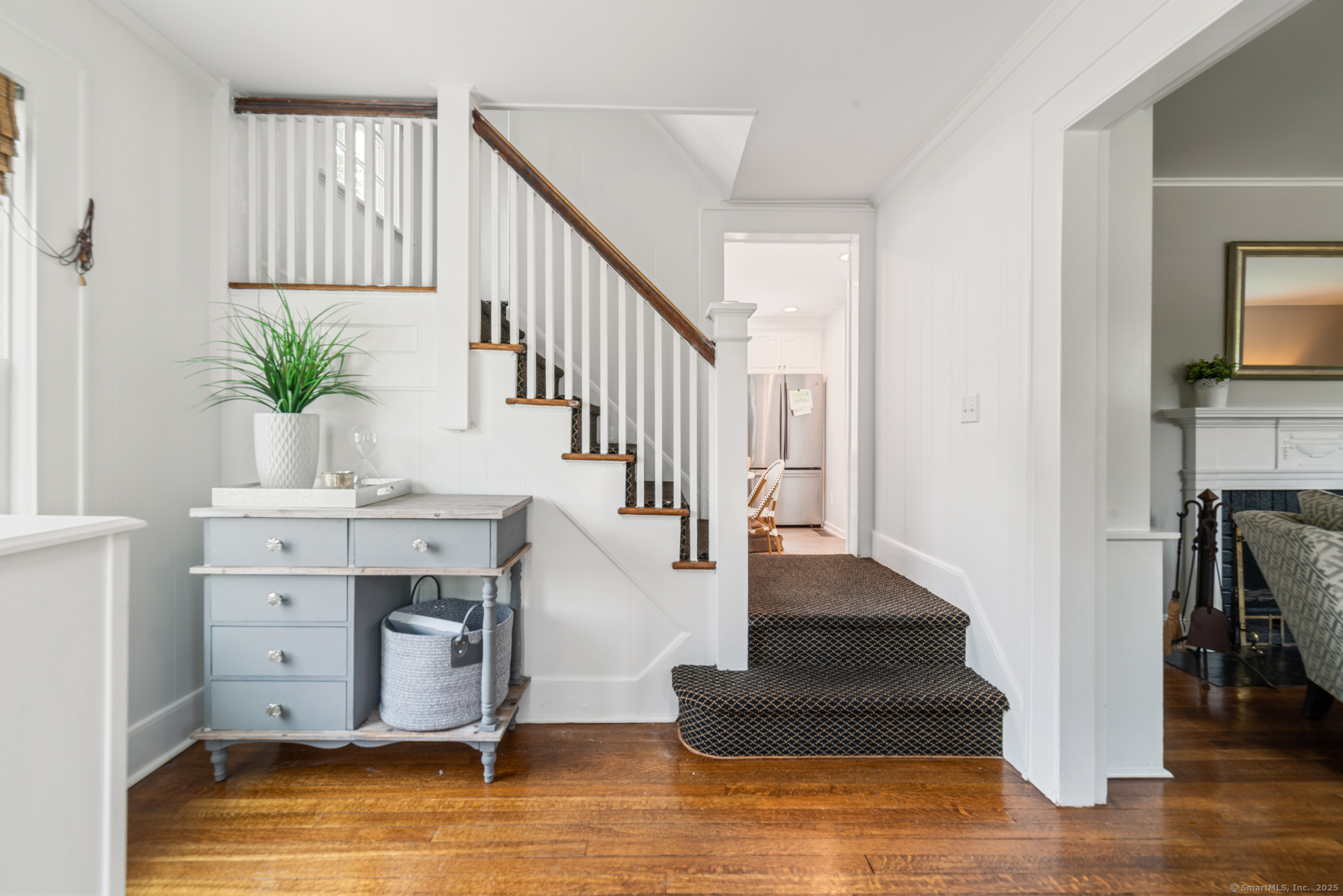 407 Meadowbrook Road