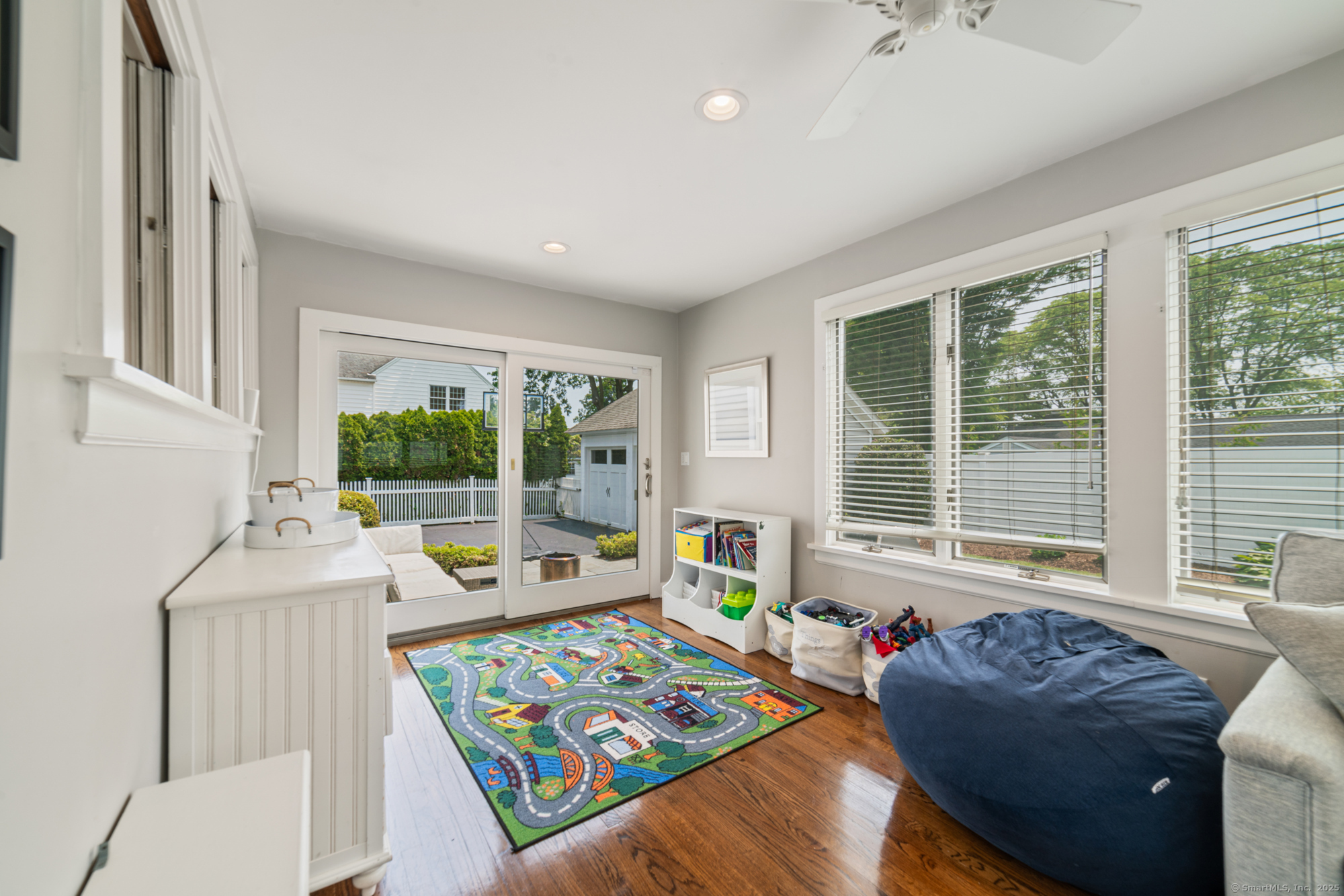 407 Meadowbrook Road
