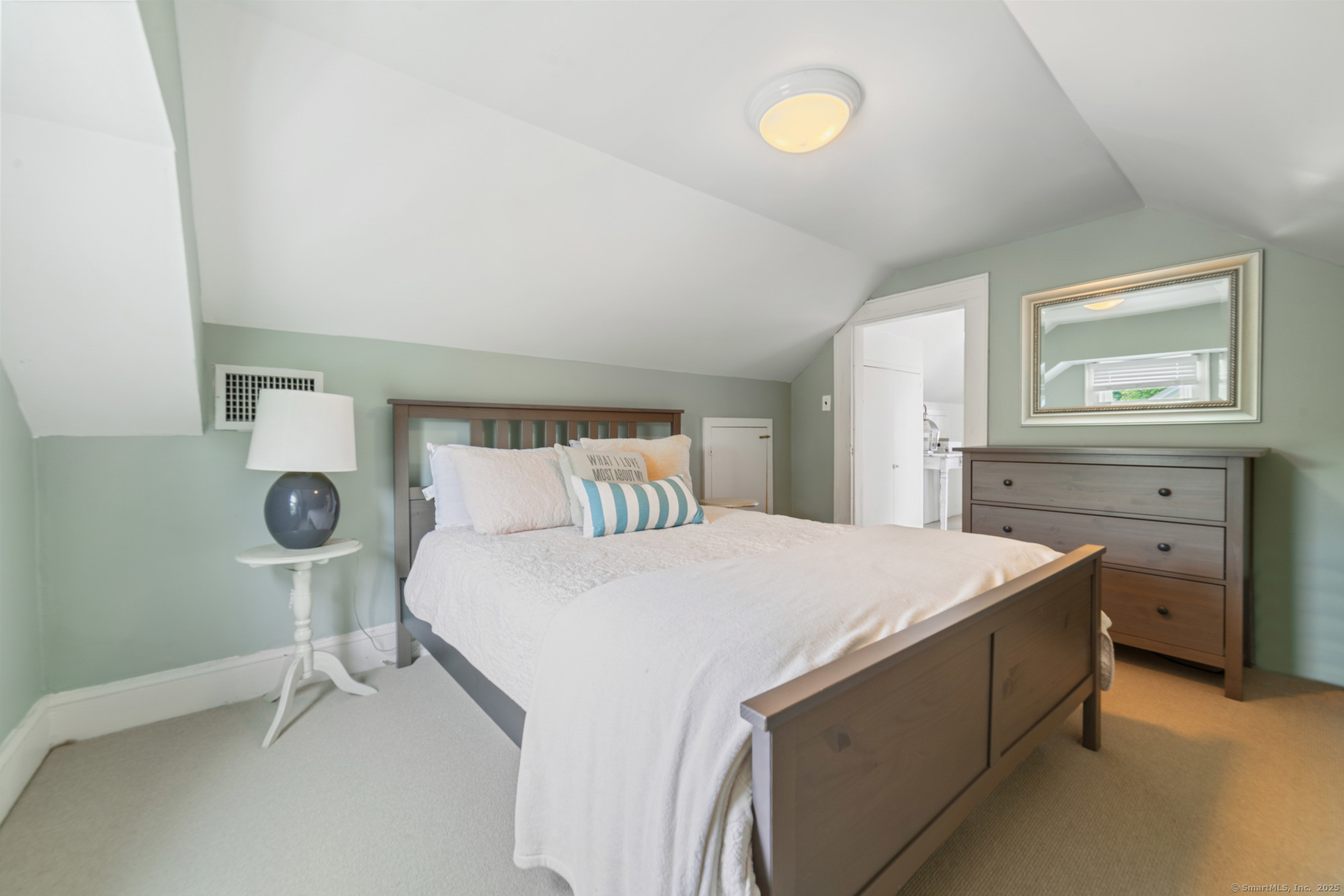 407 Meadowbrook Road