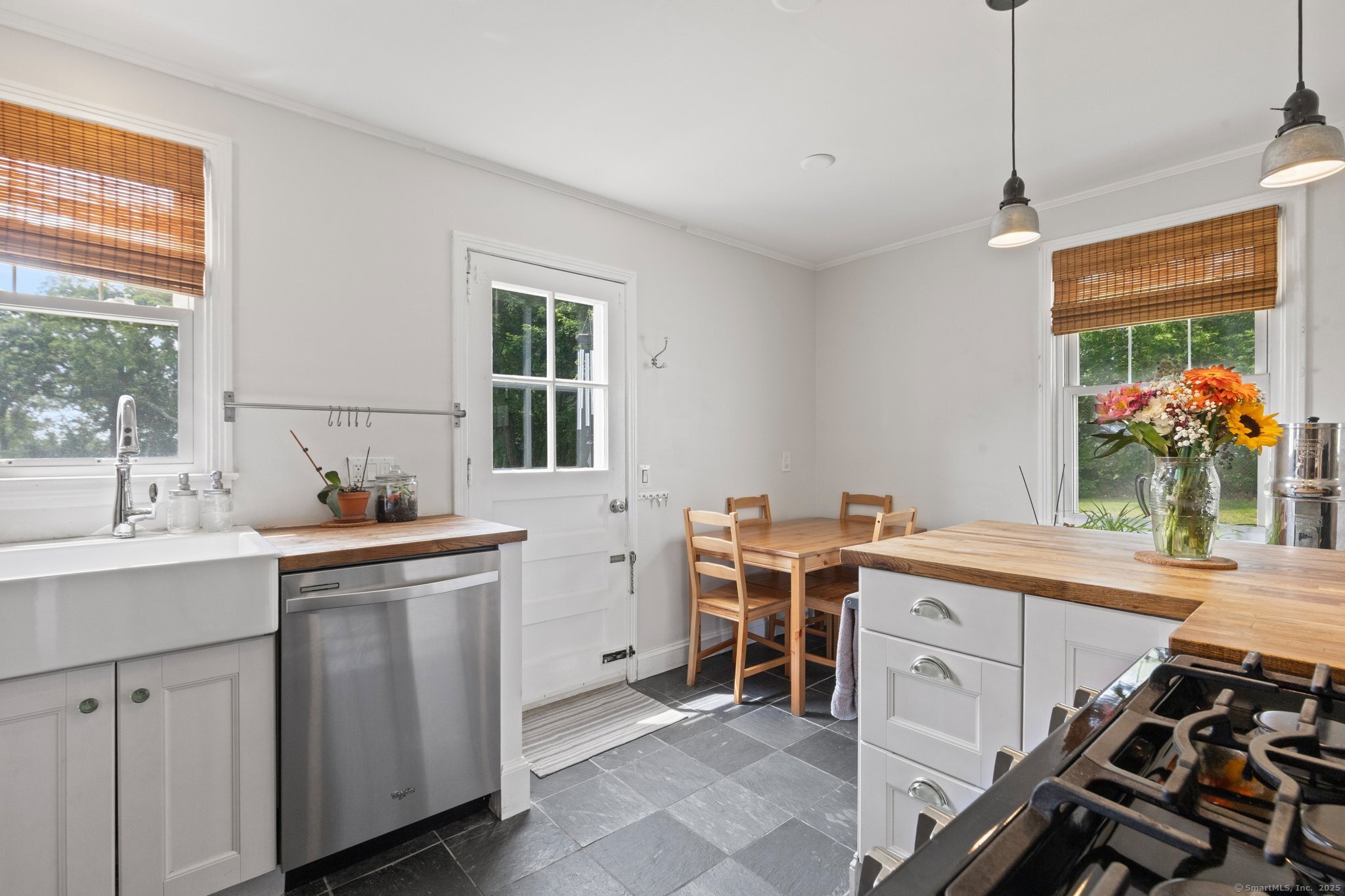 407 Sylvan Knoll Road