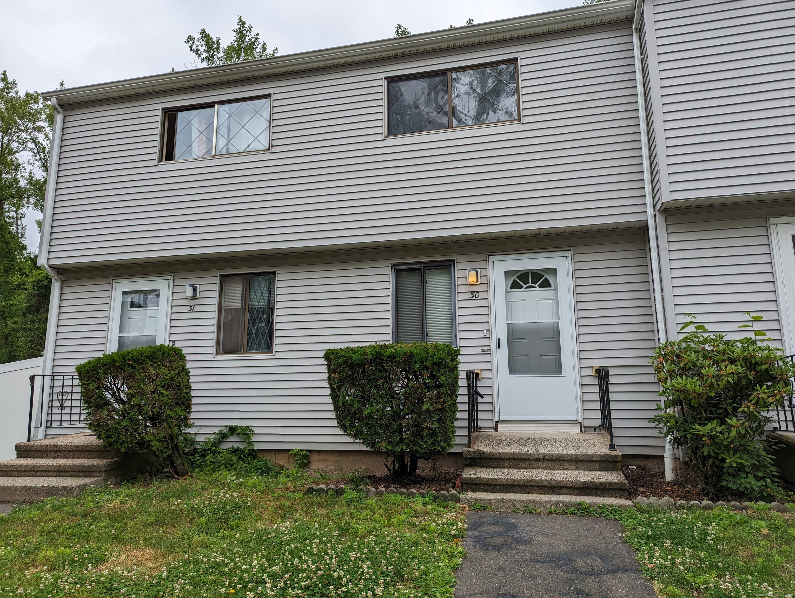 149 Canton Street 30