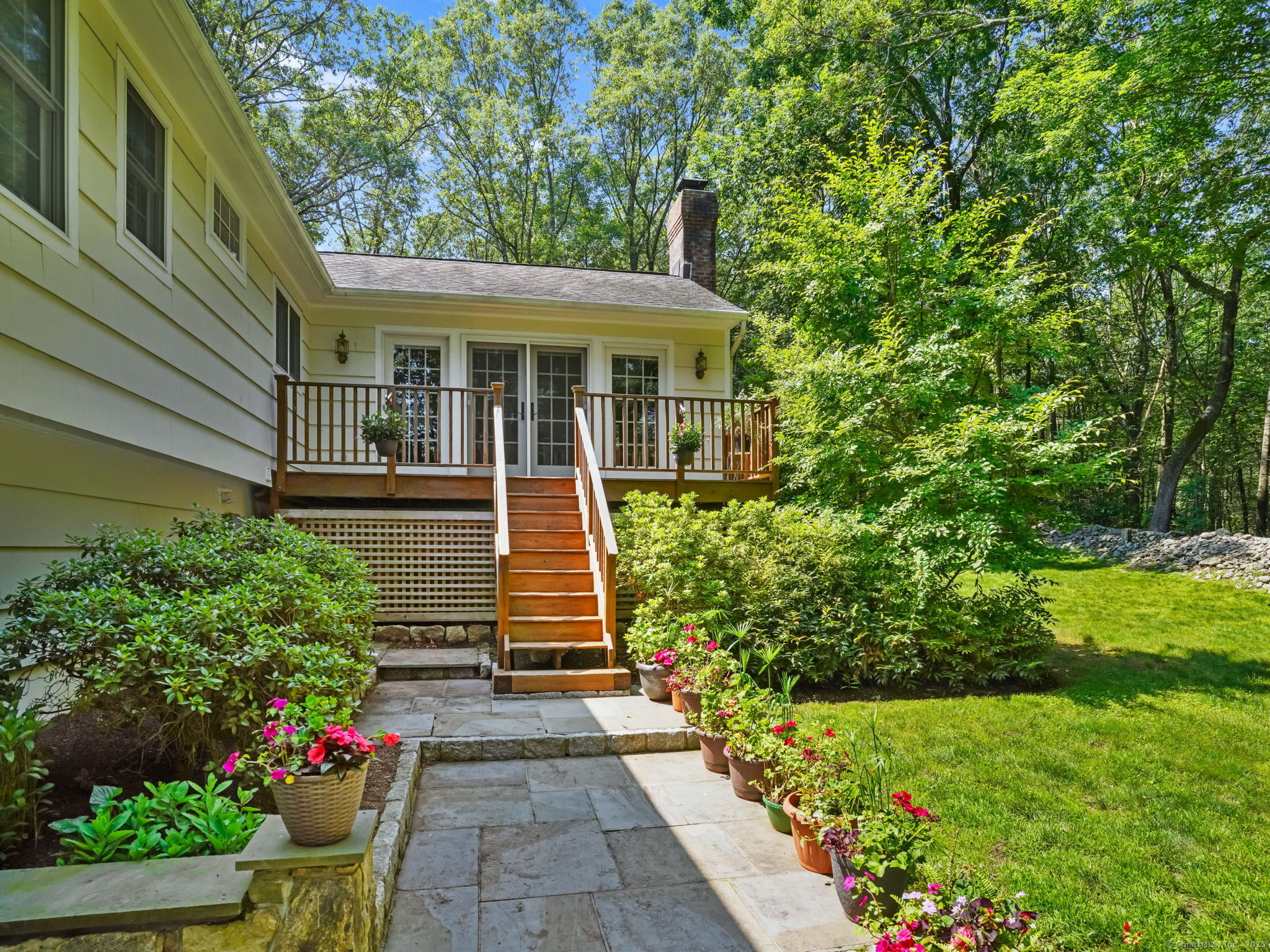 52 Grumman Avenue