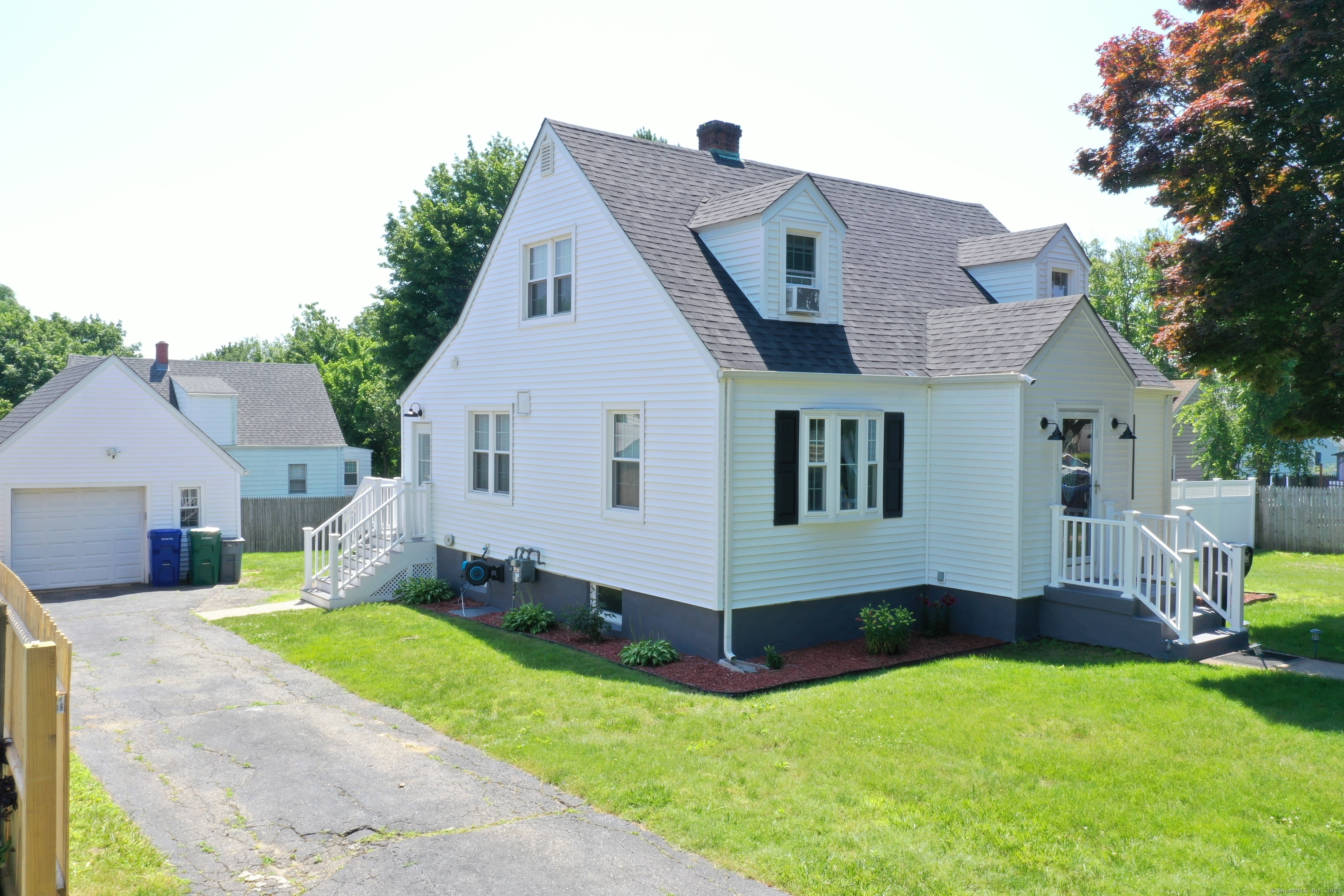 80 Longbranch Avenue