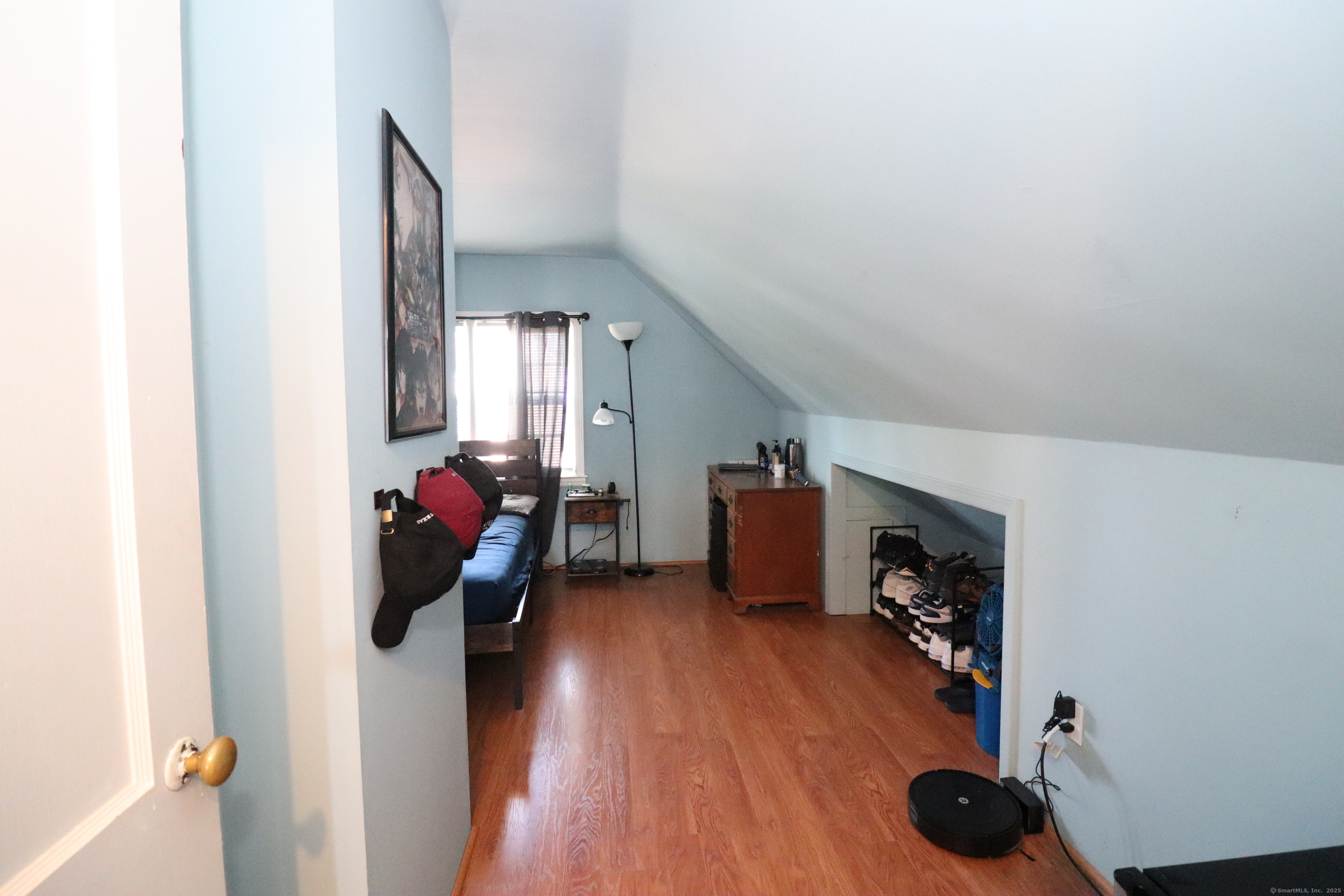 80 Longbranch Avenue