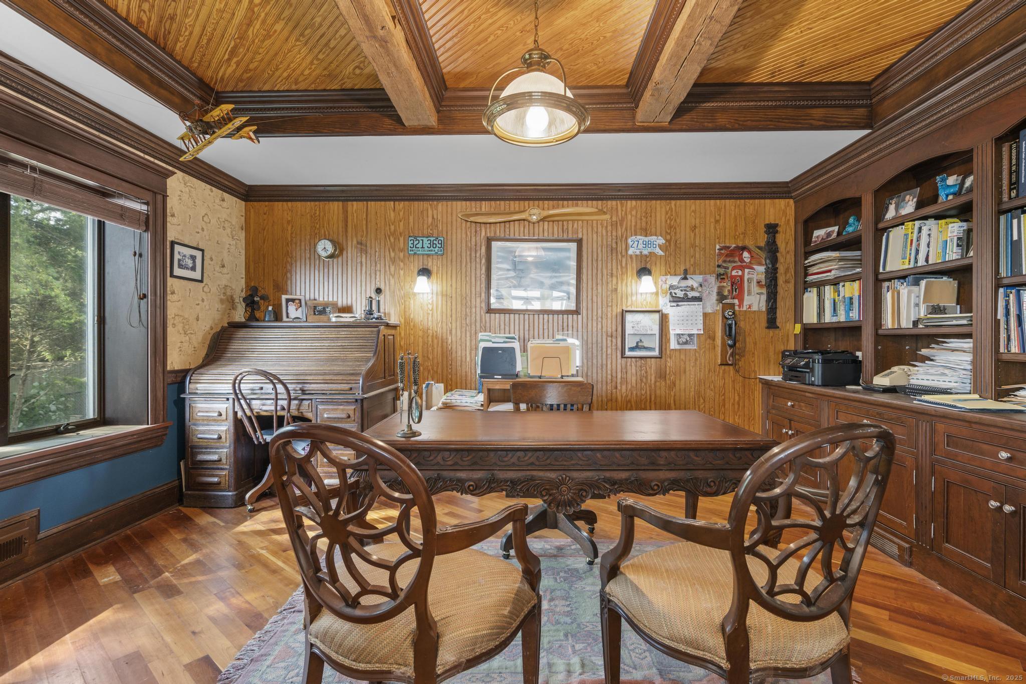1410 South Pine Creek Road