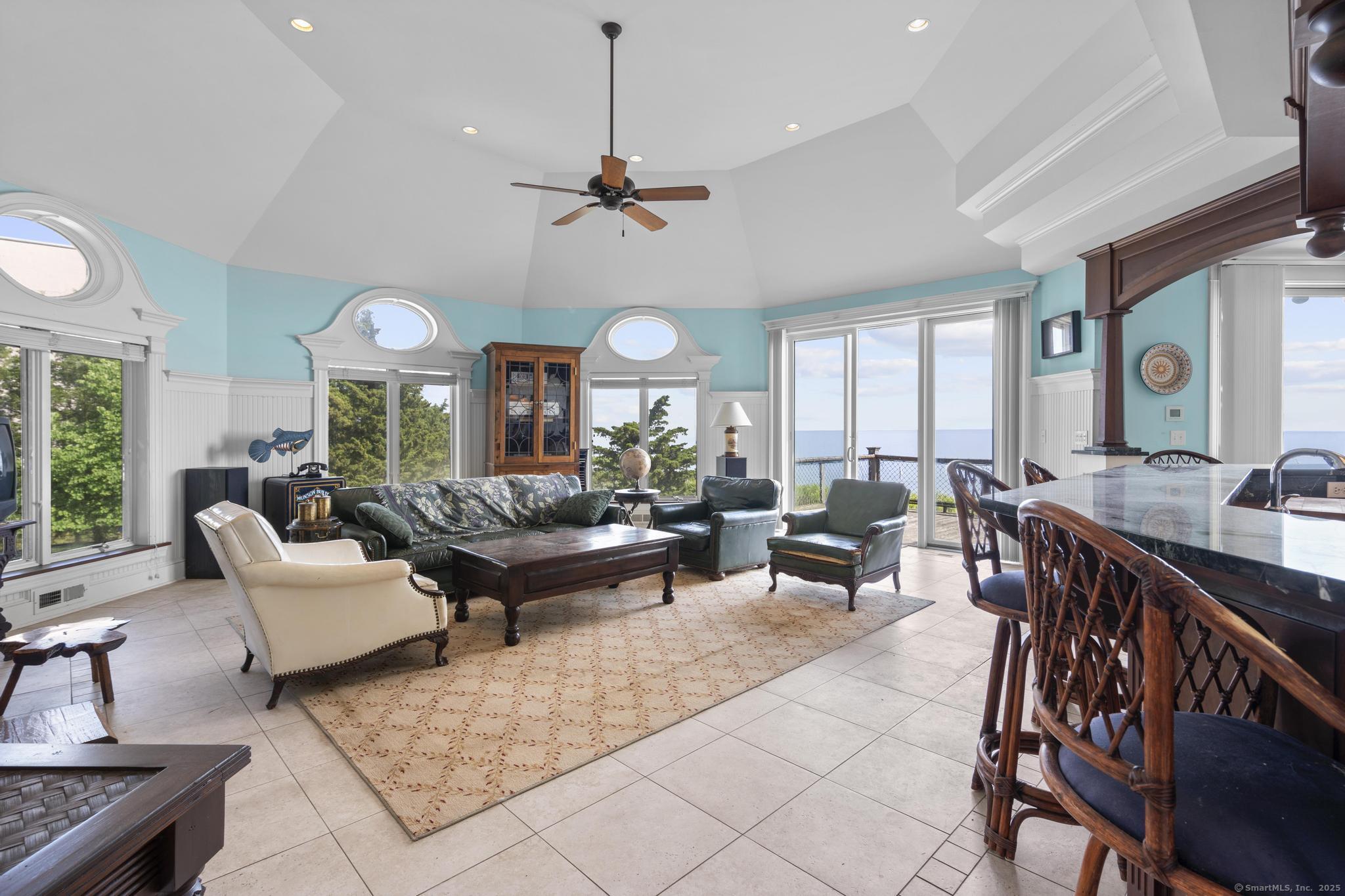 1410 South Pine Creek Road