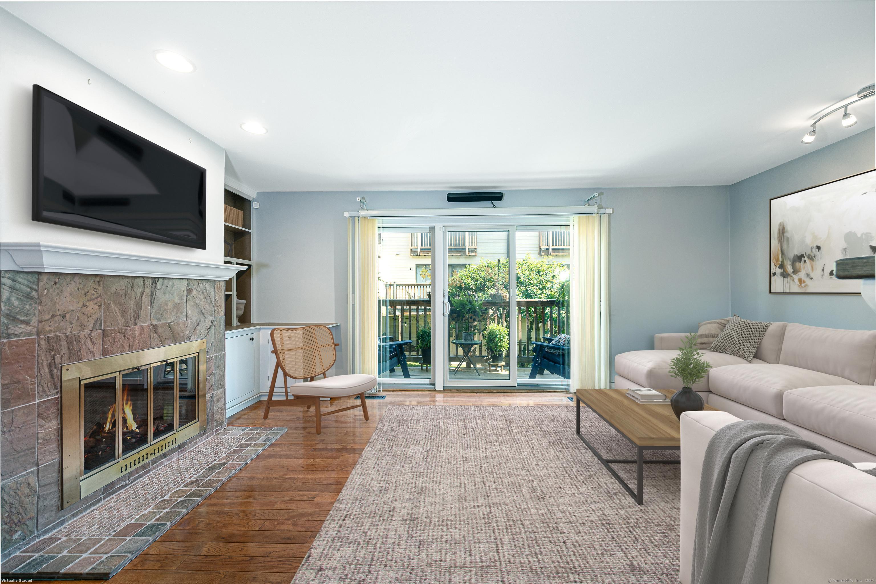 237 Strawberry Hill Avenue APT 41