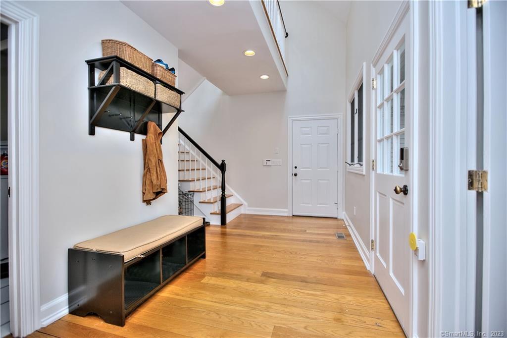 30 Soundview Farm Road