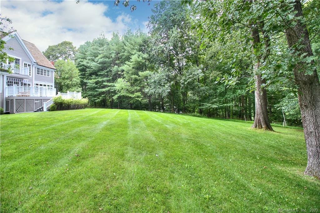 30 Soundview Farm Road