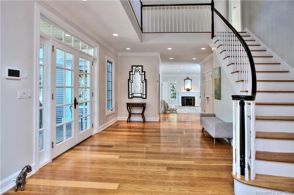 30 Soundview Farm Road
