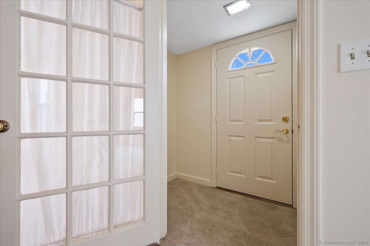 535 Jewett Avenue