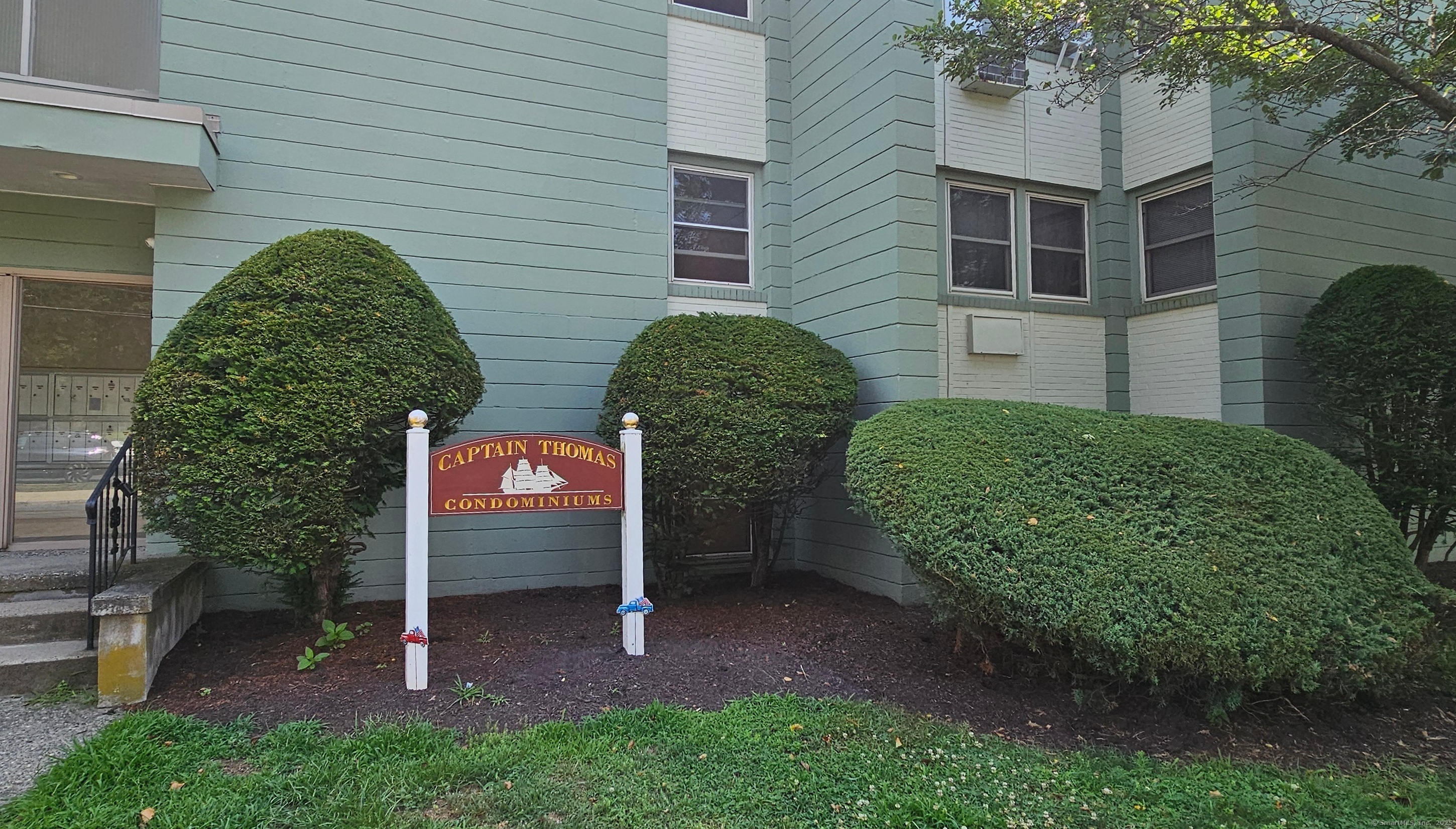 285 Savin Avenue APT B4