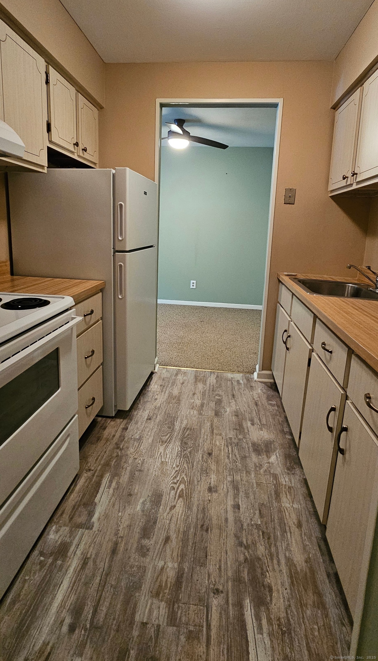 285 Savin Avenue APT B4