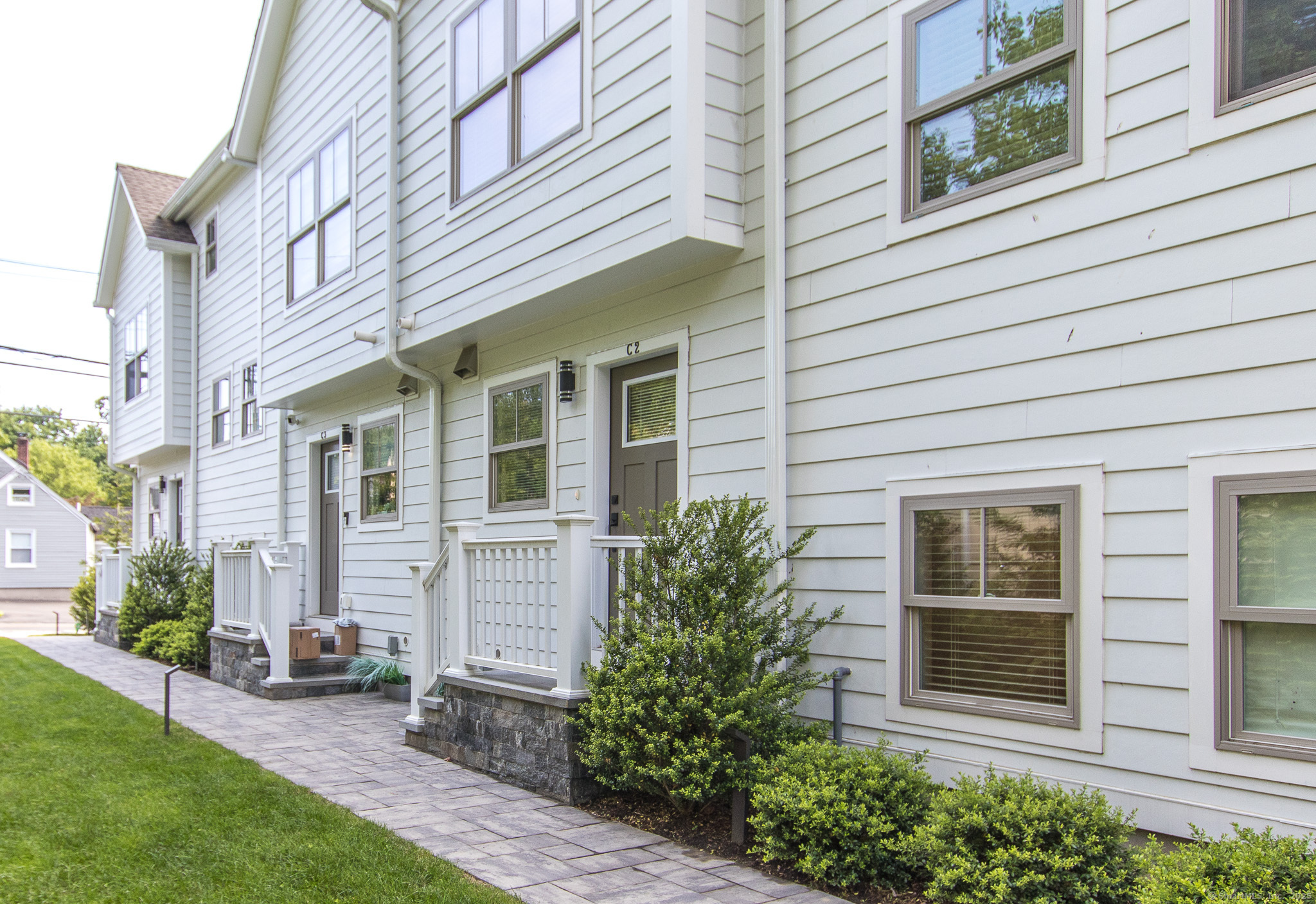 1 Howard Avenue C2