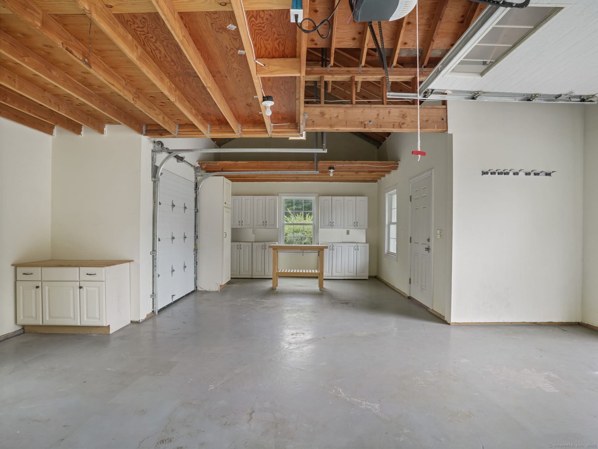 762 Sport Hill Road