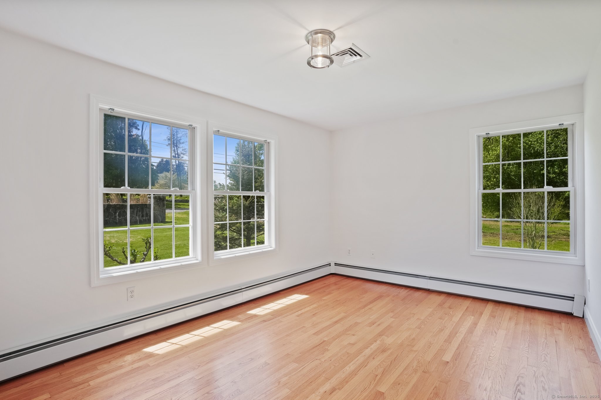 762 Sport Hill Road