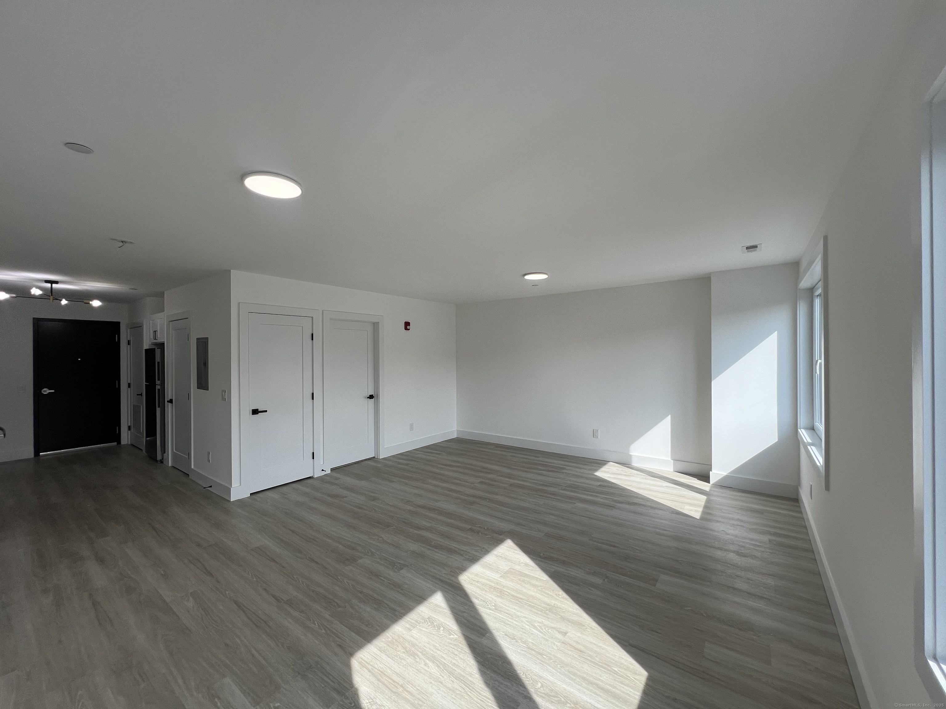 211 Ferry Boulevard 203