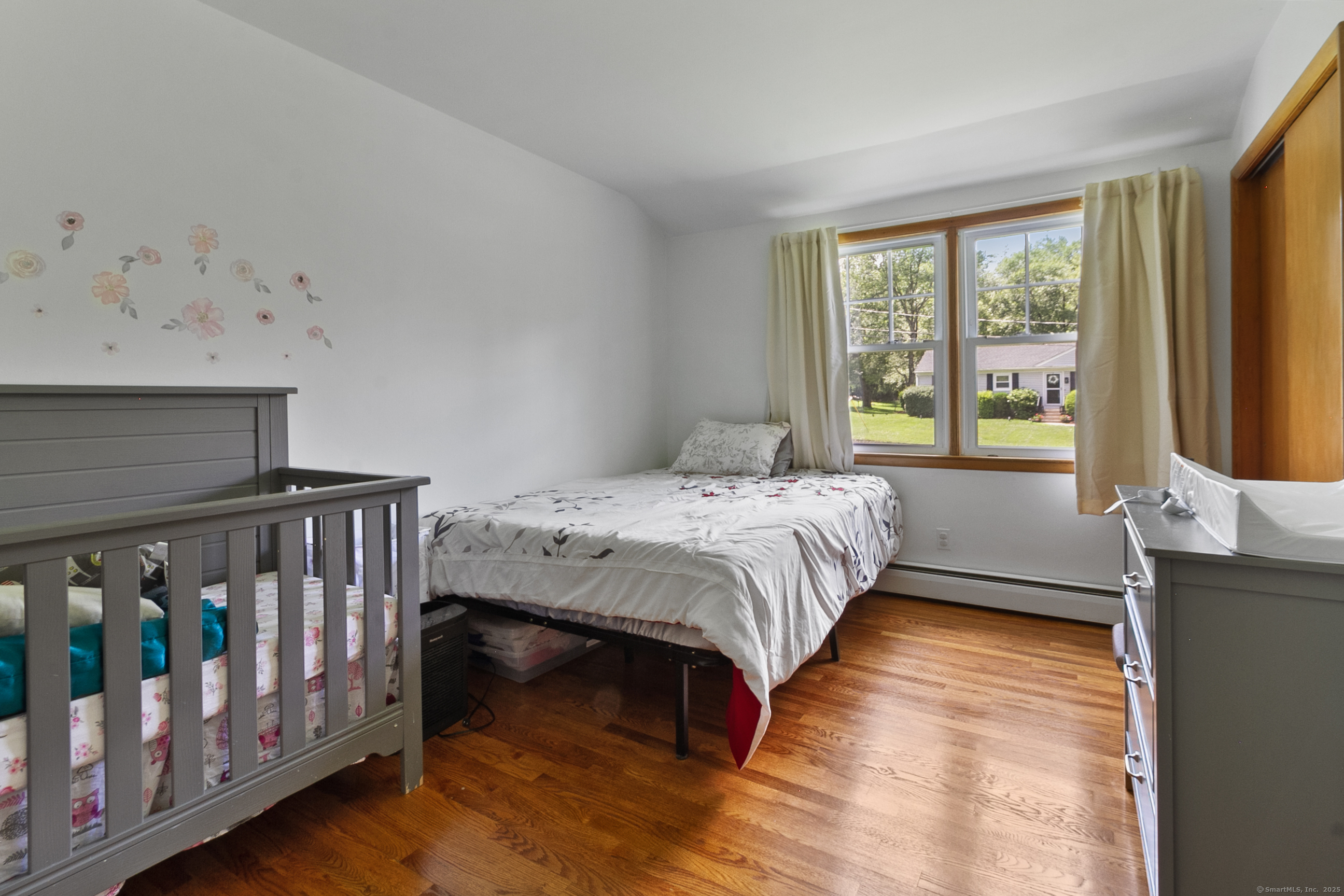 11 West Lake Shore Drive