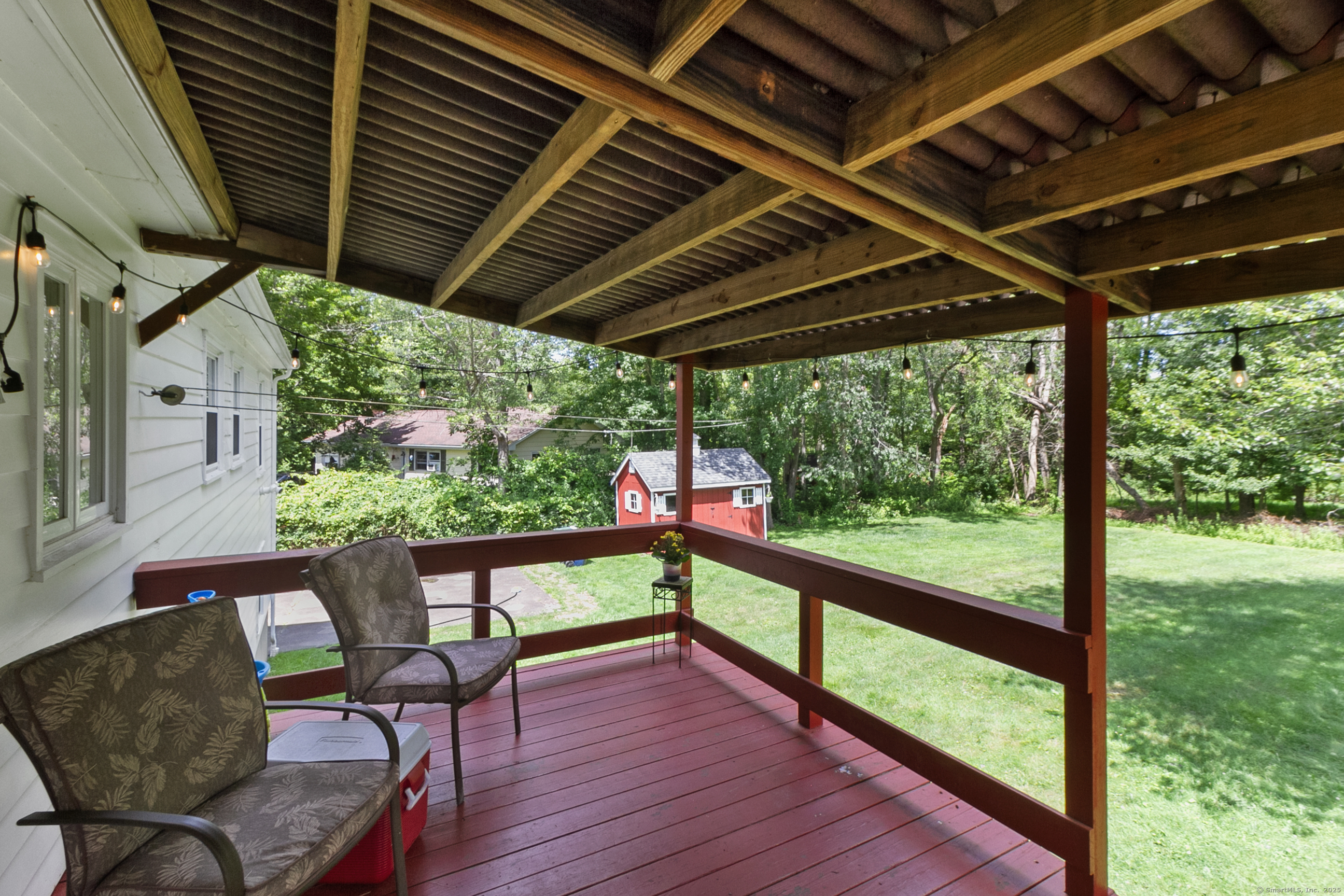 11 West Lake Shore Drive