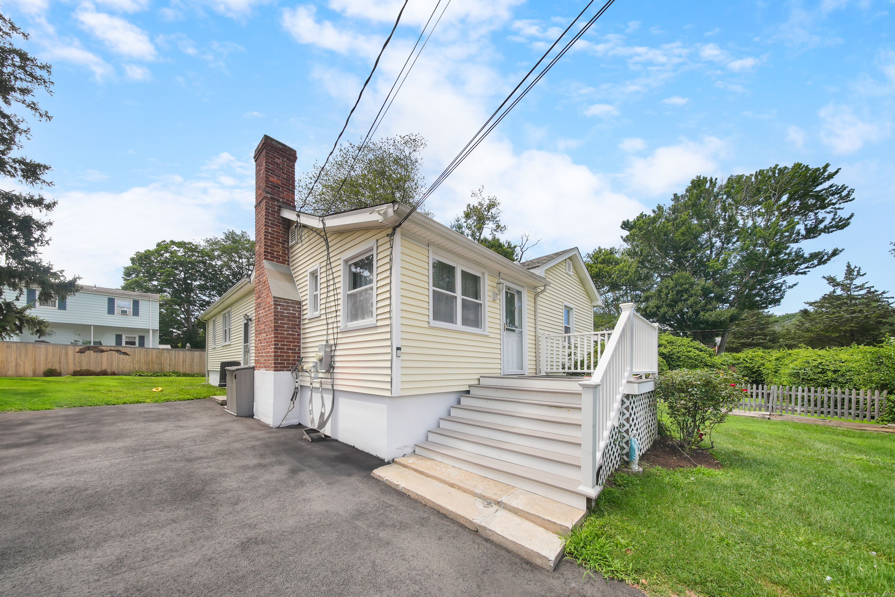 23 Richelieu Street