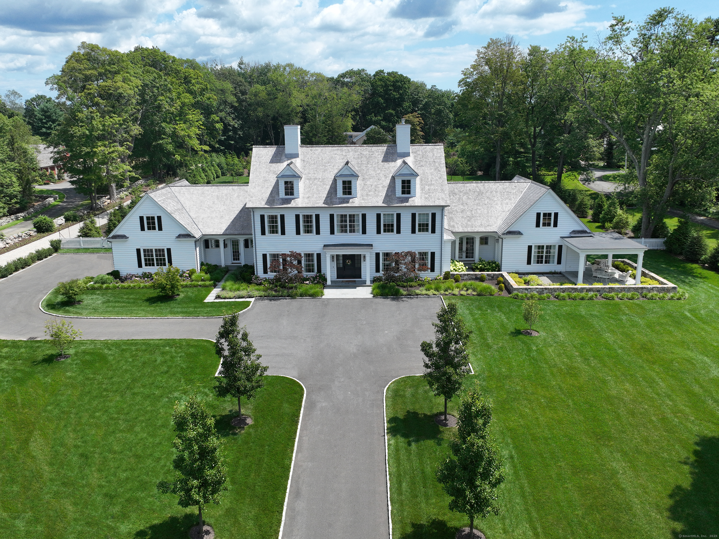 688 Hulls Farm Road