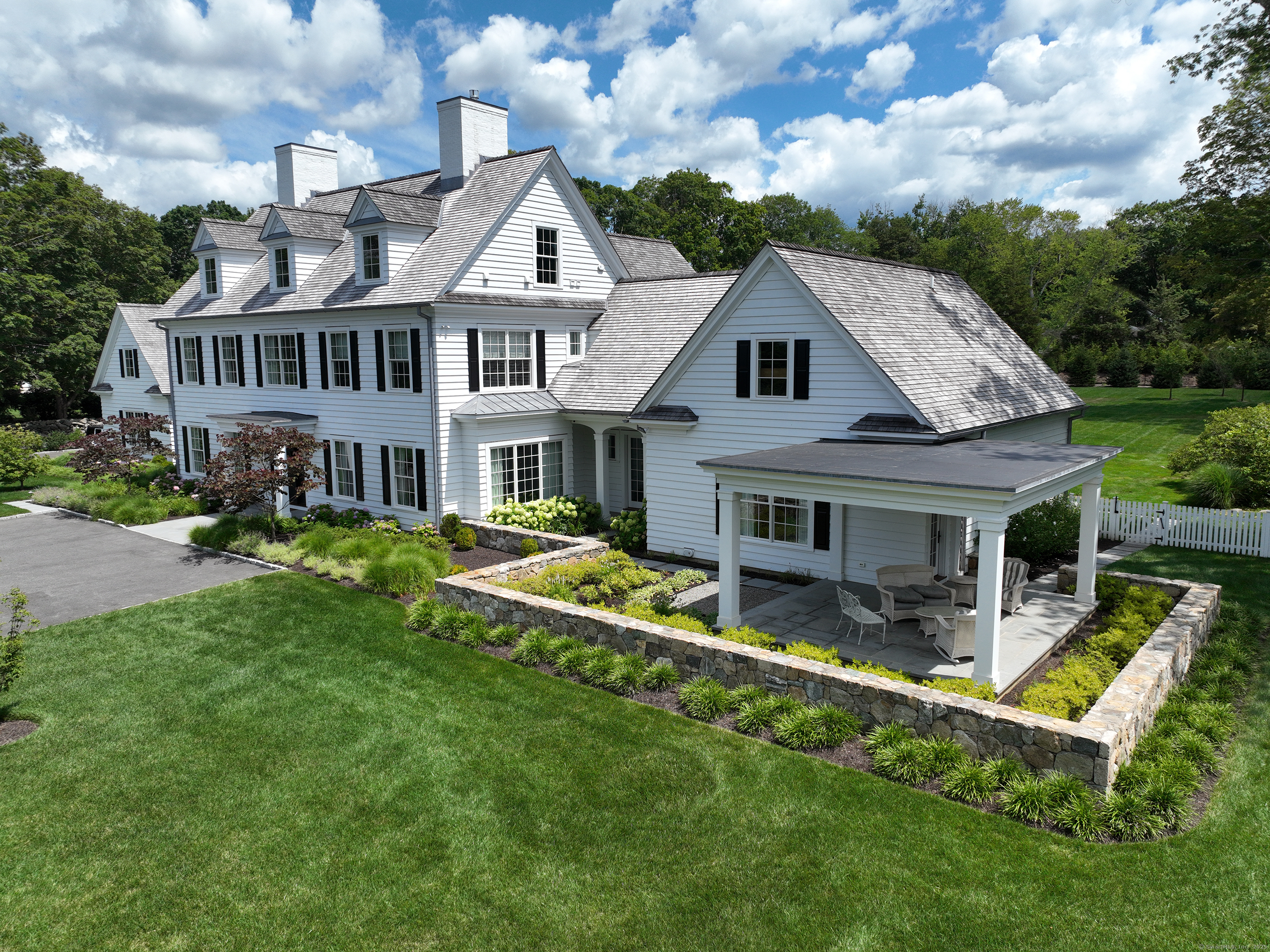 688 Hulls Farm Road