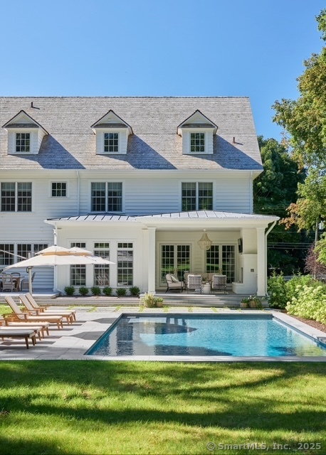 688 Hulls Farm Road